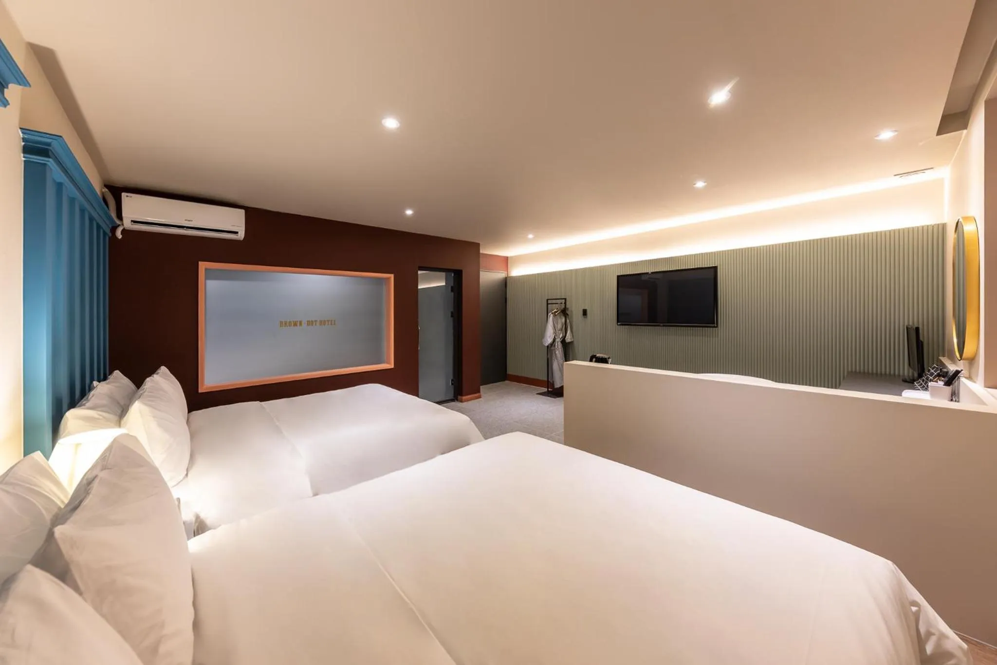 Photo of the whole room, Bed in Brown Dot Hotel Seong Seo