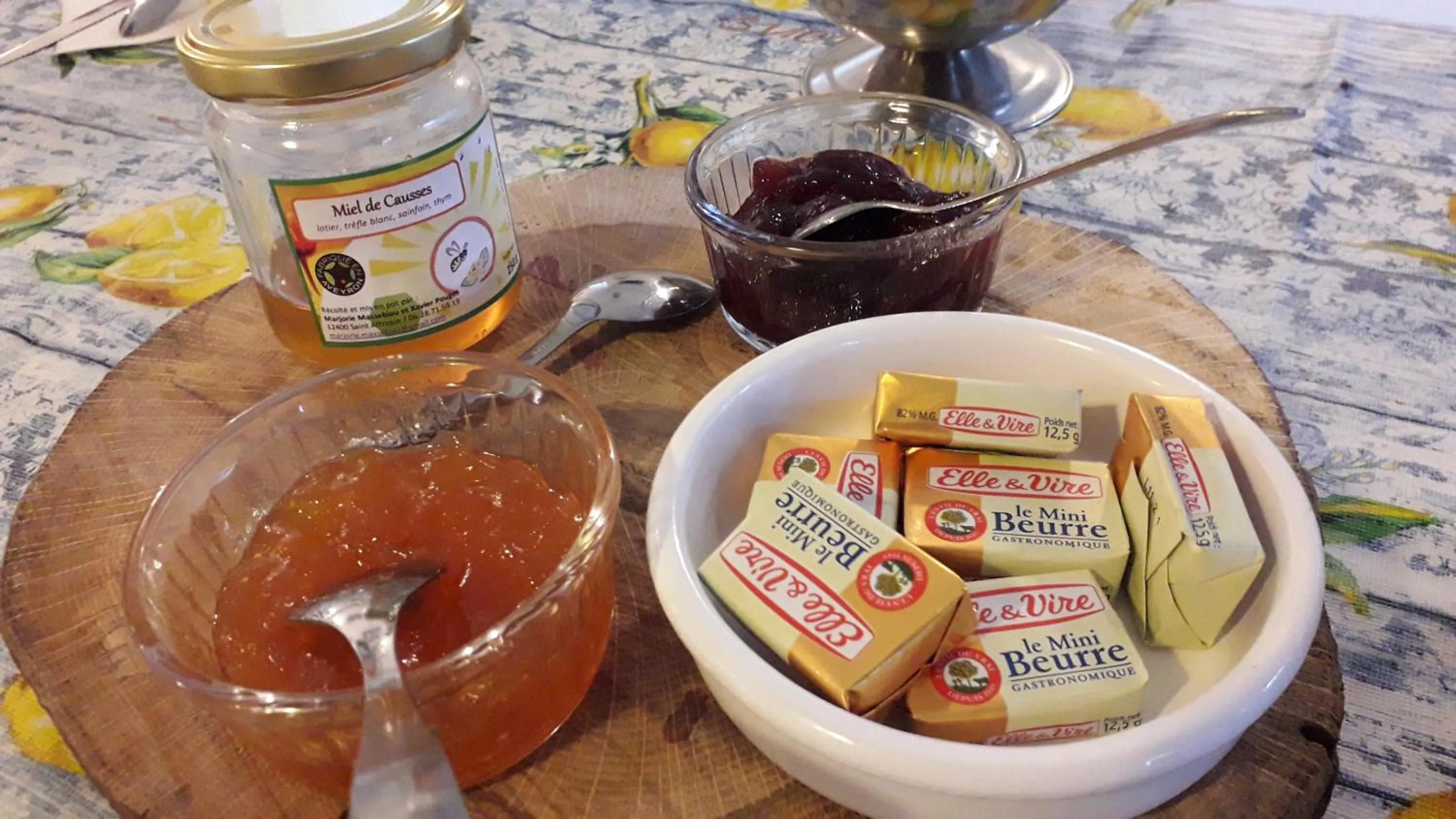 Breakfast in Les TREMIERES