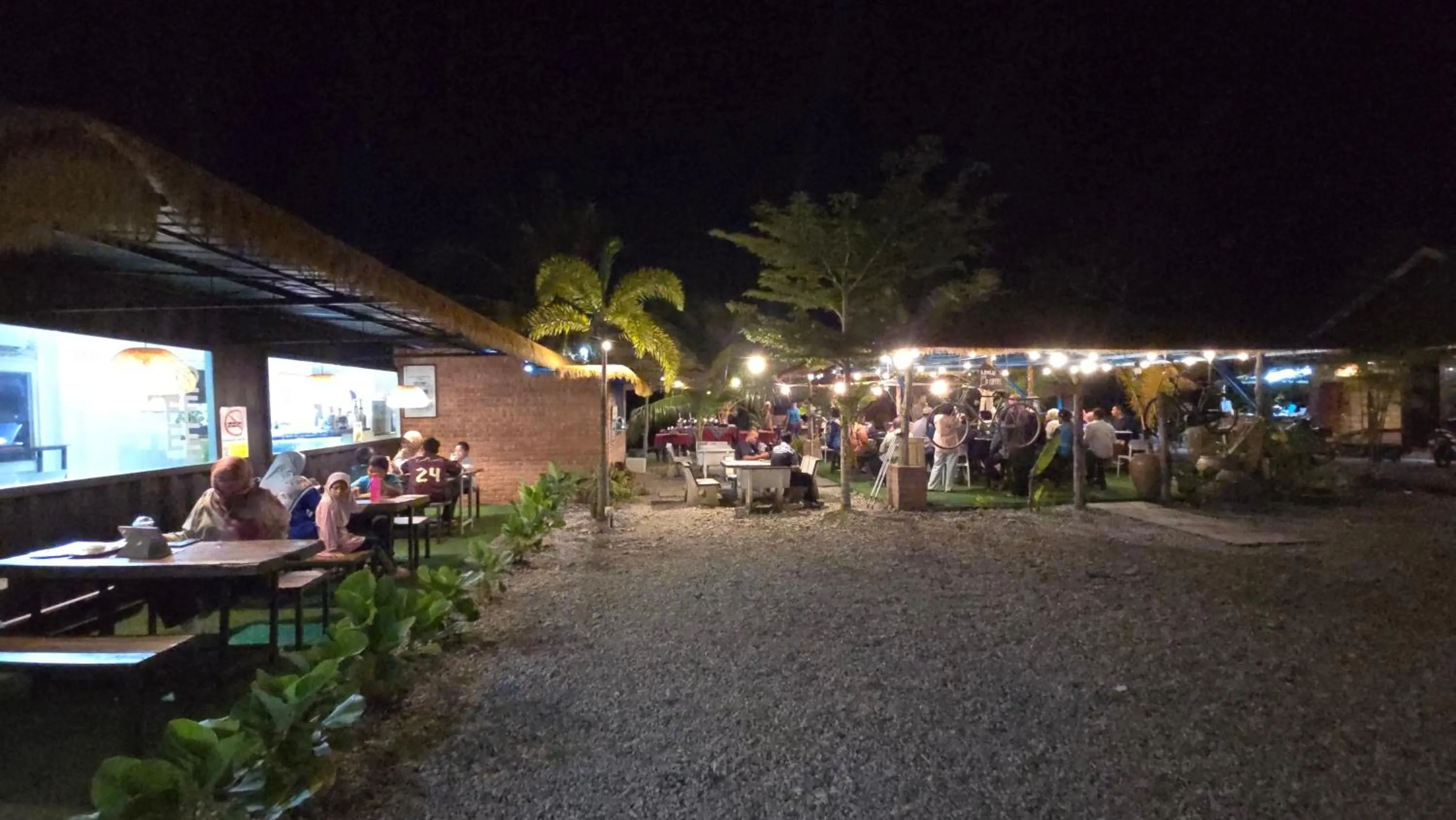 Dangau Sala D'Kontena