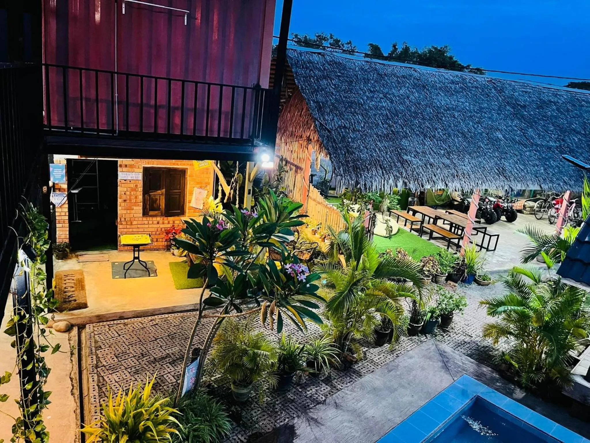 Garden view in Dangau Sala D'Kontena