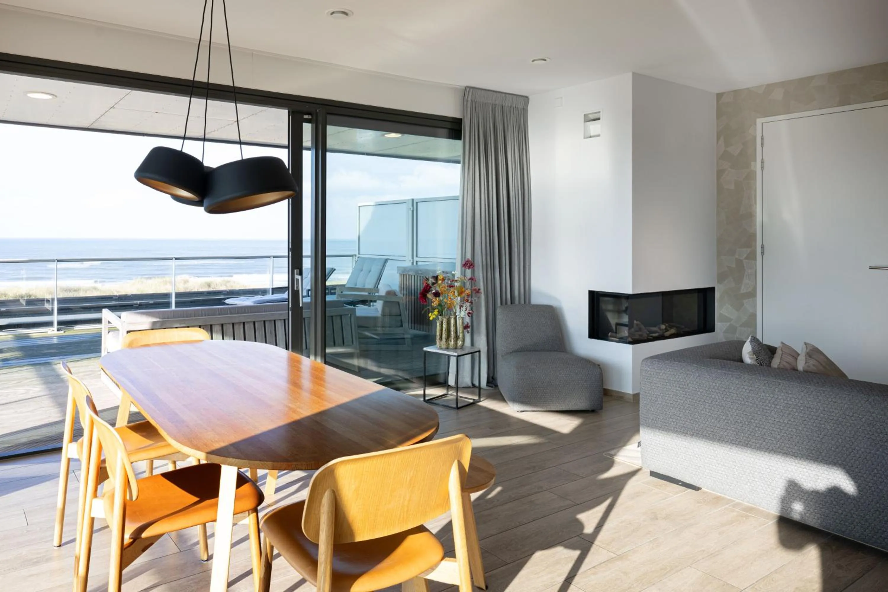 Dining area in Maris Apartments