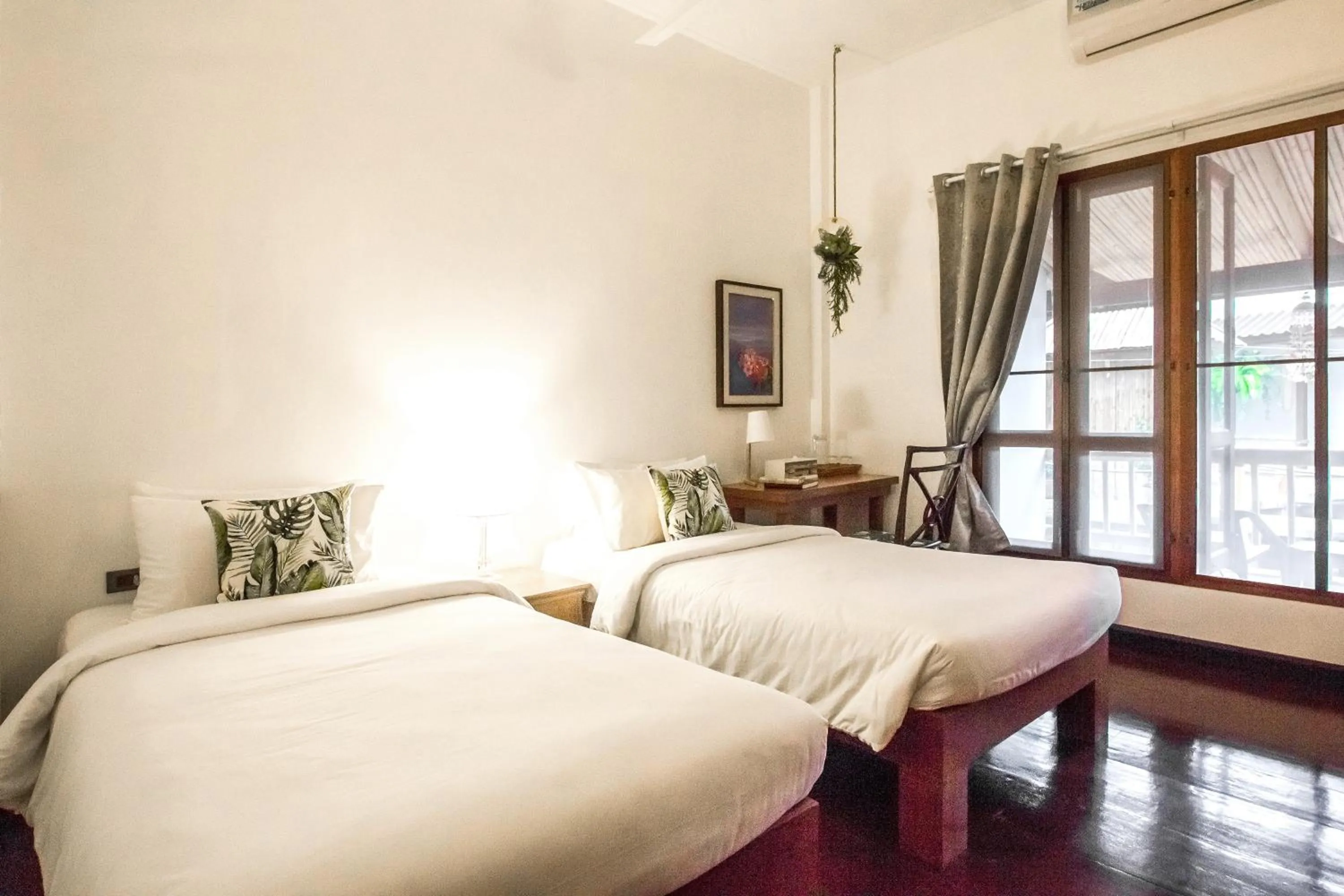 Bed in À La Koh Kood Resort