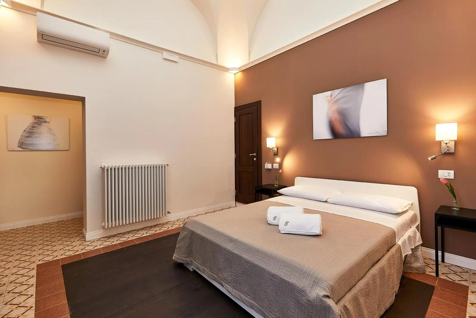 Bedroom, Bed in Donna Teresa Guest House