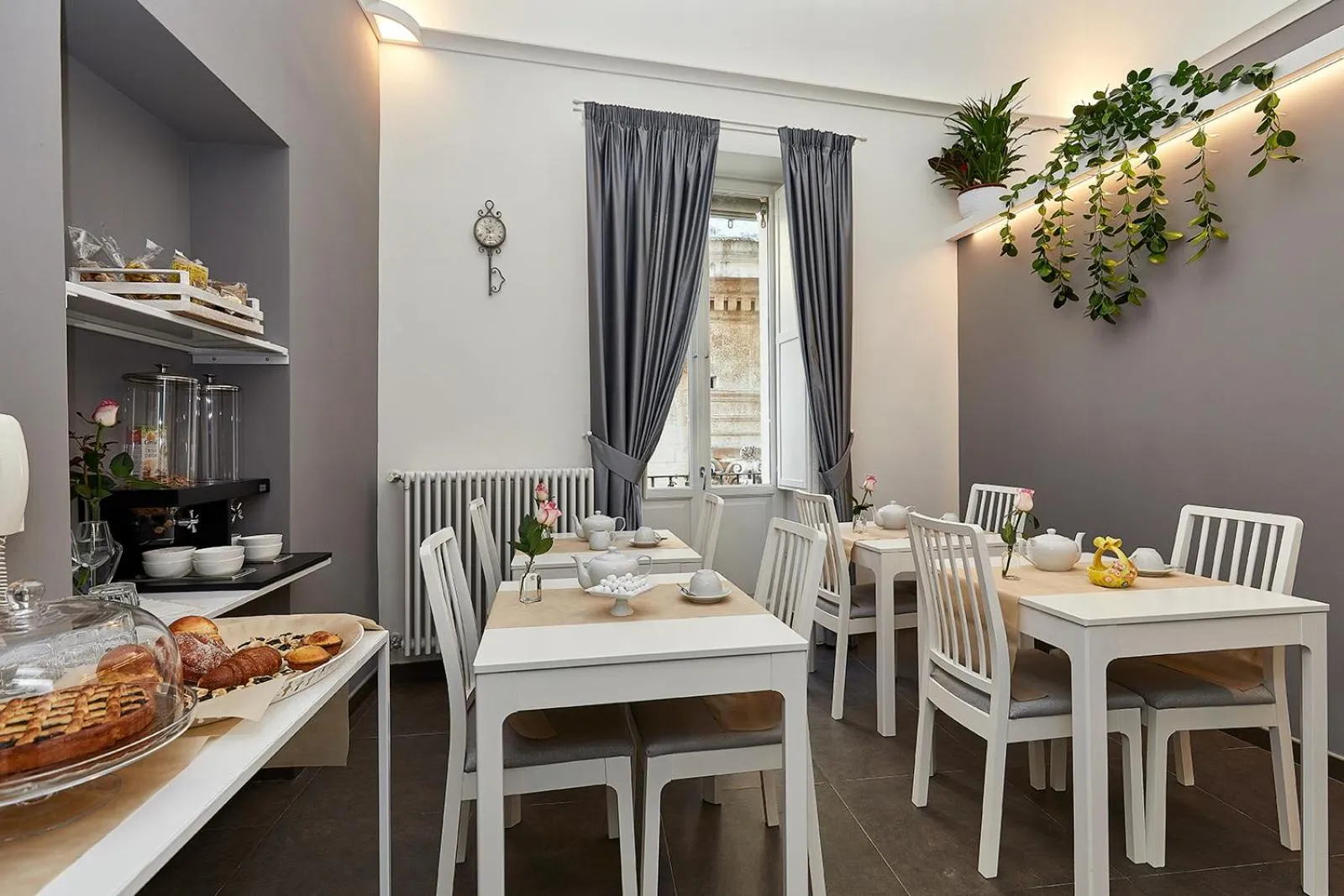 Breakfast in Donna Teresa Guest House