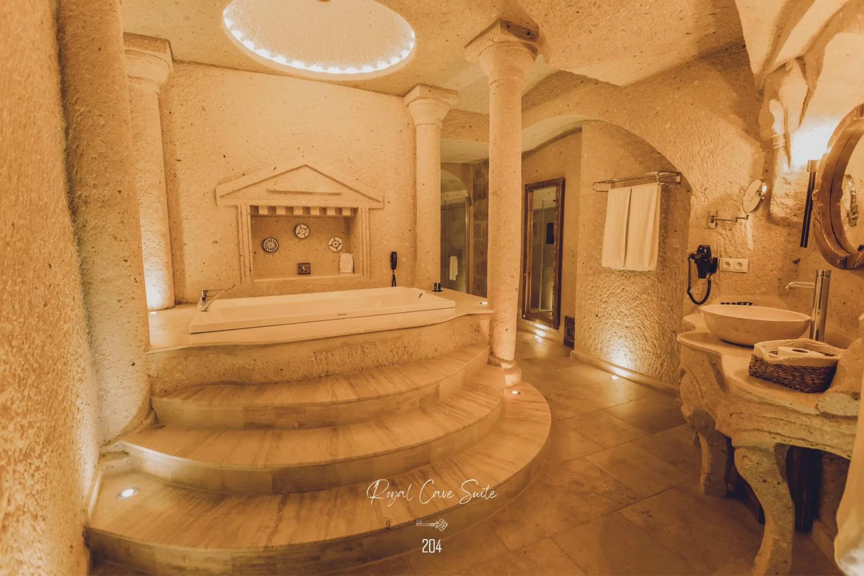 Bathroom in Nino Cave Suites