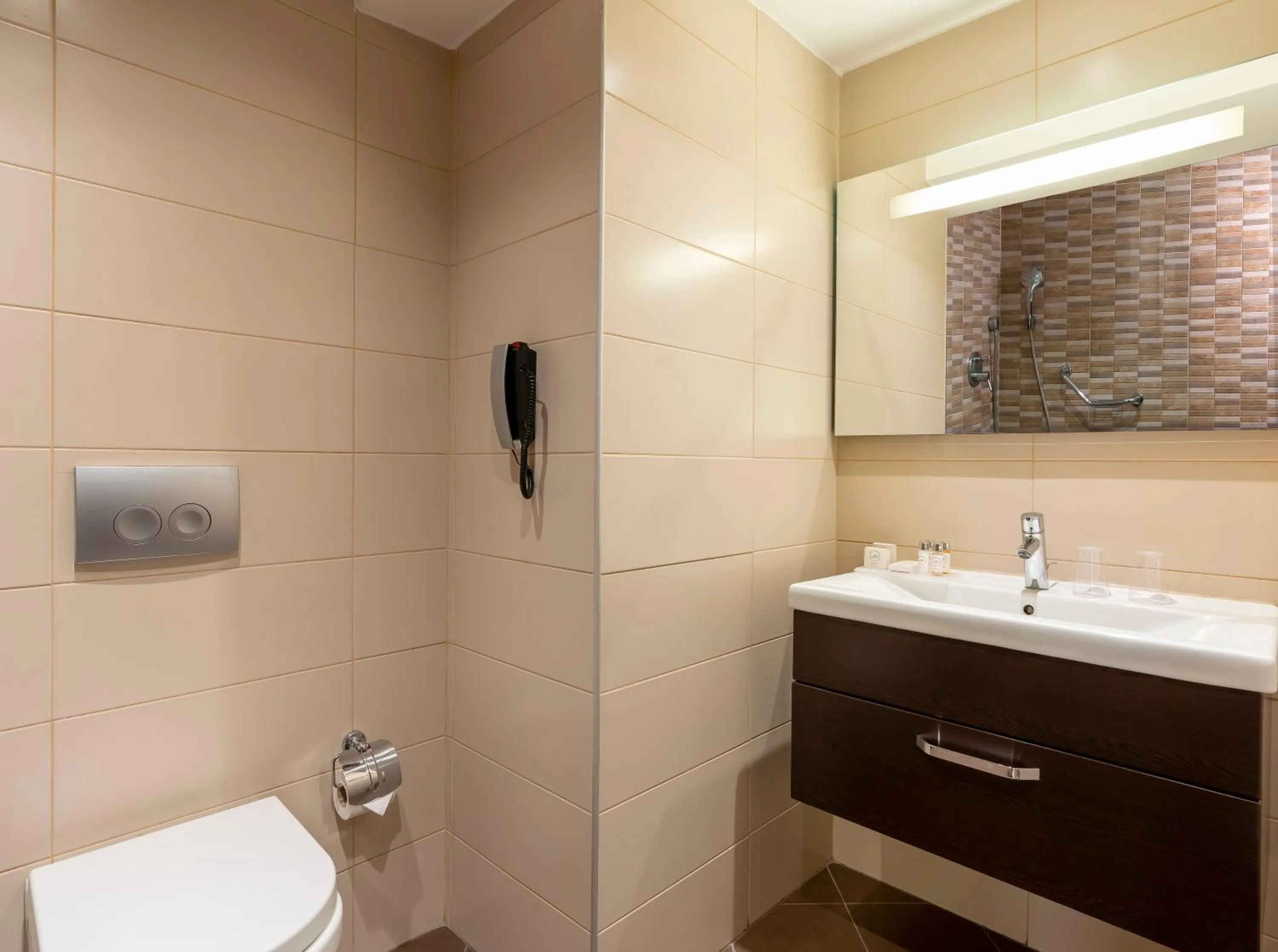 Bathroom in Occidental Taksim