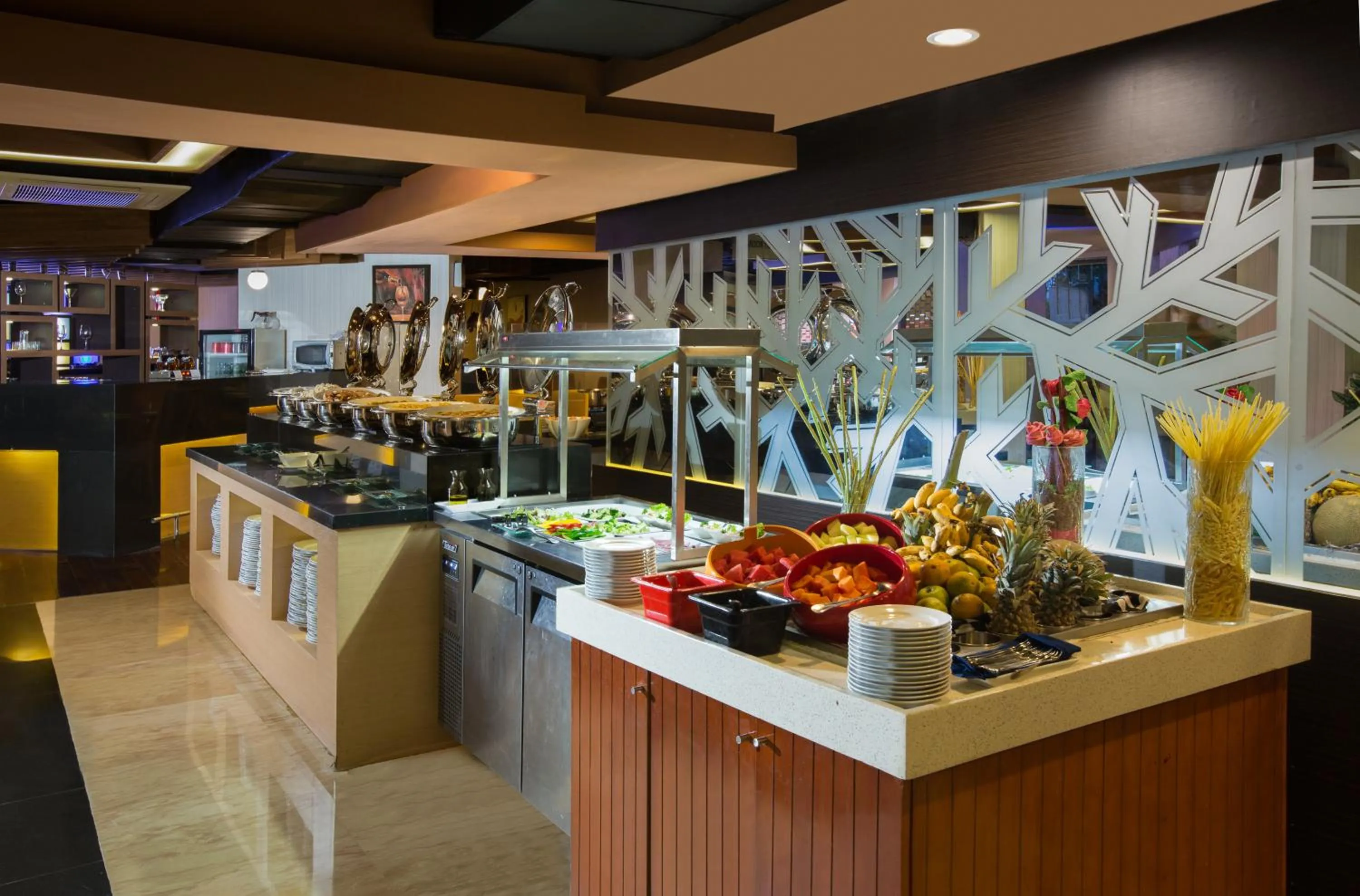 Restaurant/places to eat in Horison Ultima Suite & Residences Rasuna Jakarta