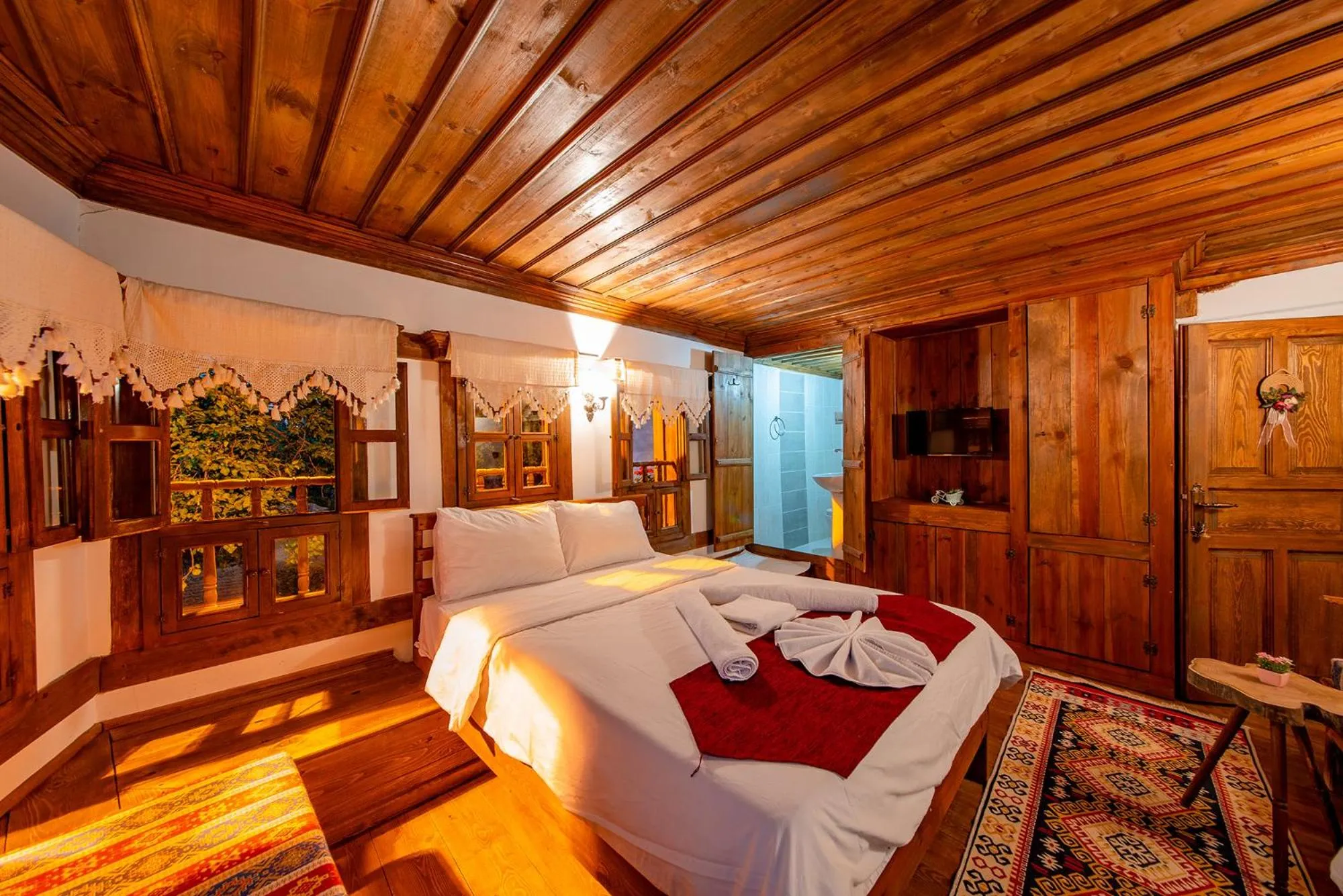 Bed in Hanedan Konak Hotel