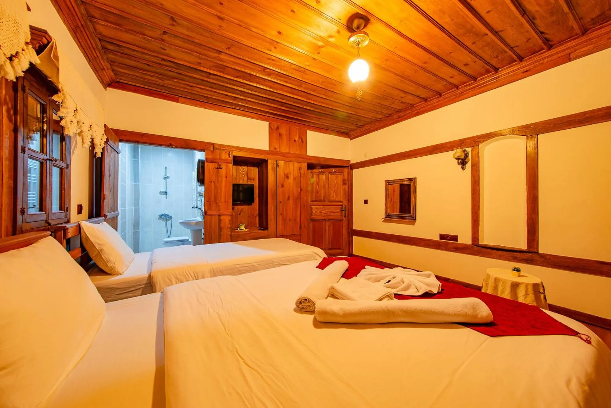 Bed in Hanedan Konak Hotel