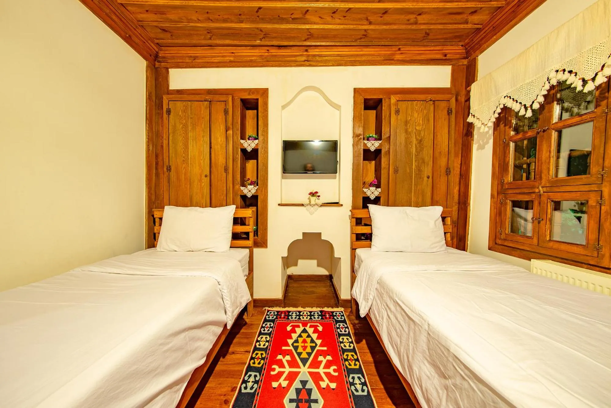 Bed in Hanedan Konak Hotel