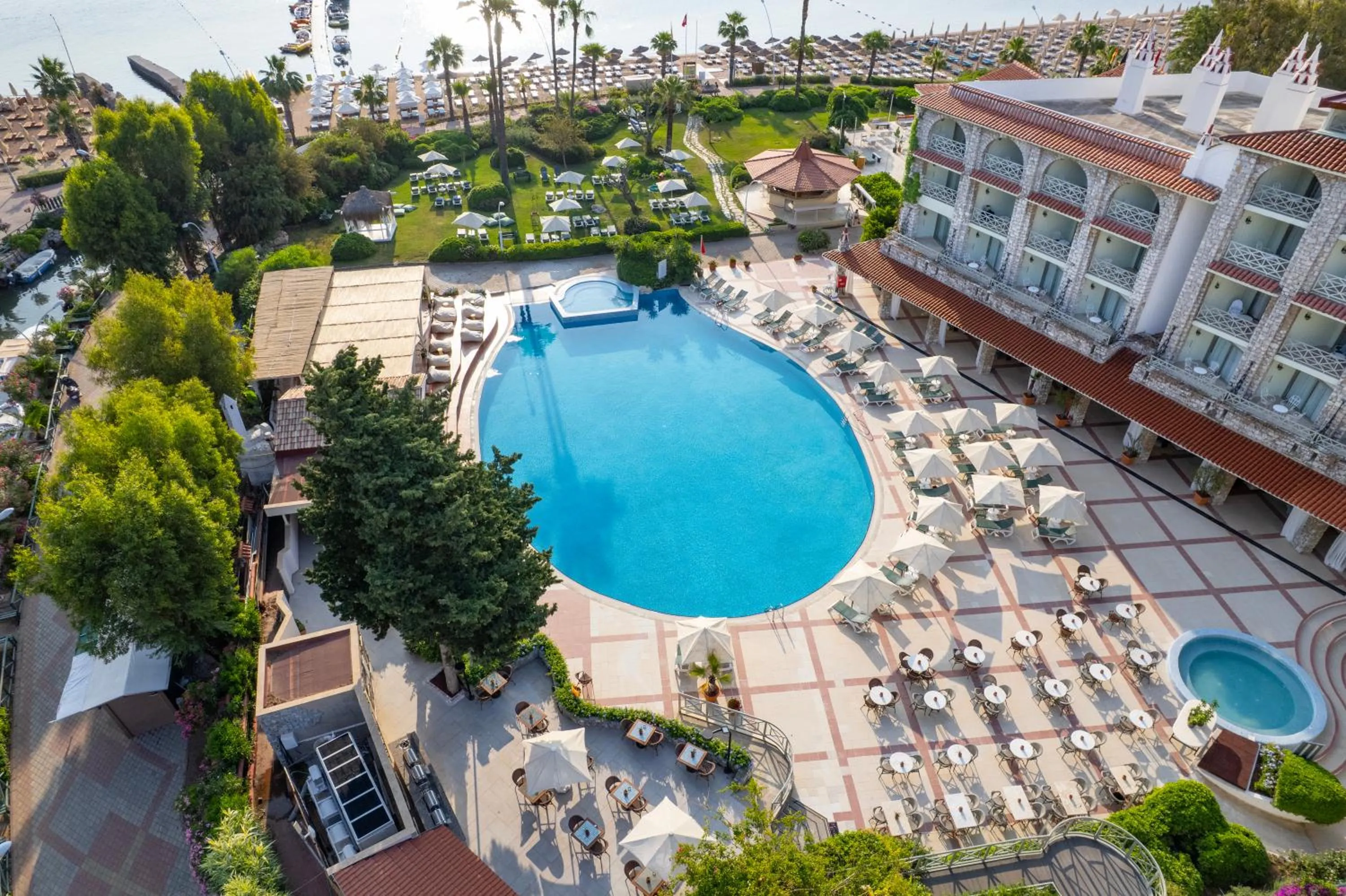 Property building in Marti La Perla - Adult Only+16