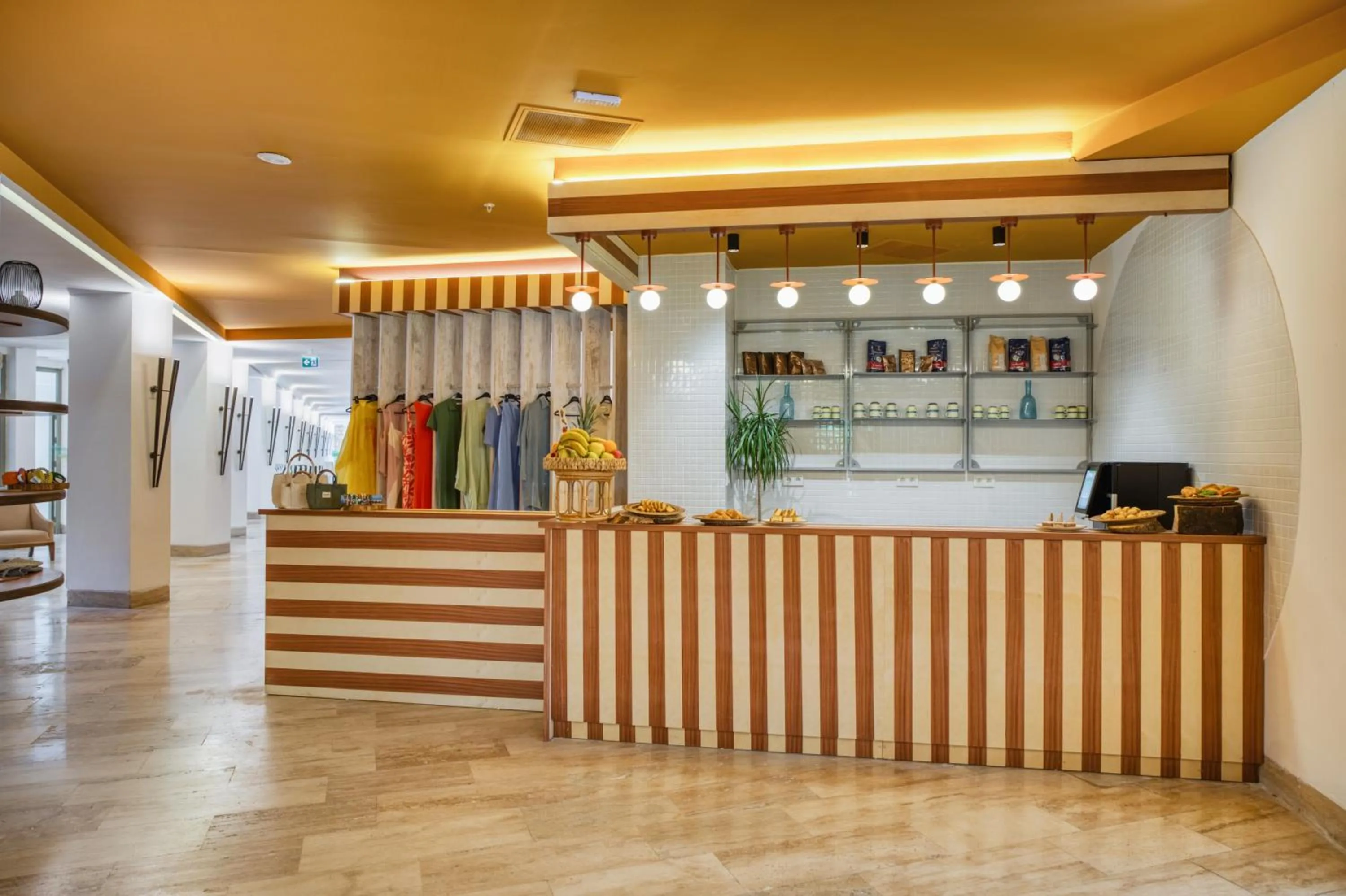 Day in Marti La Perla - Adult Only+16