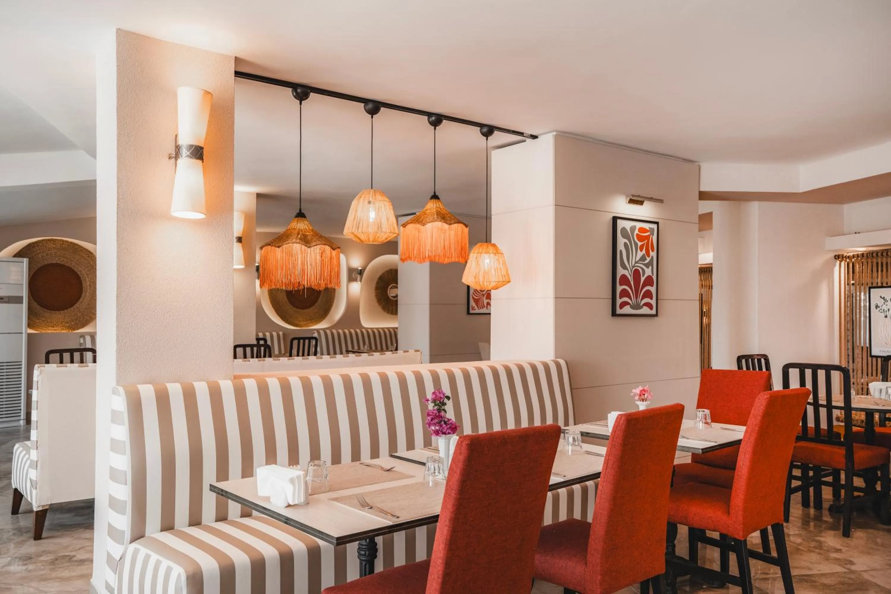 Restaurant/places to eat in Marti La Perla - Adult Only+16