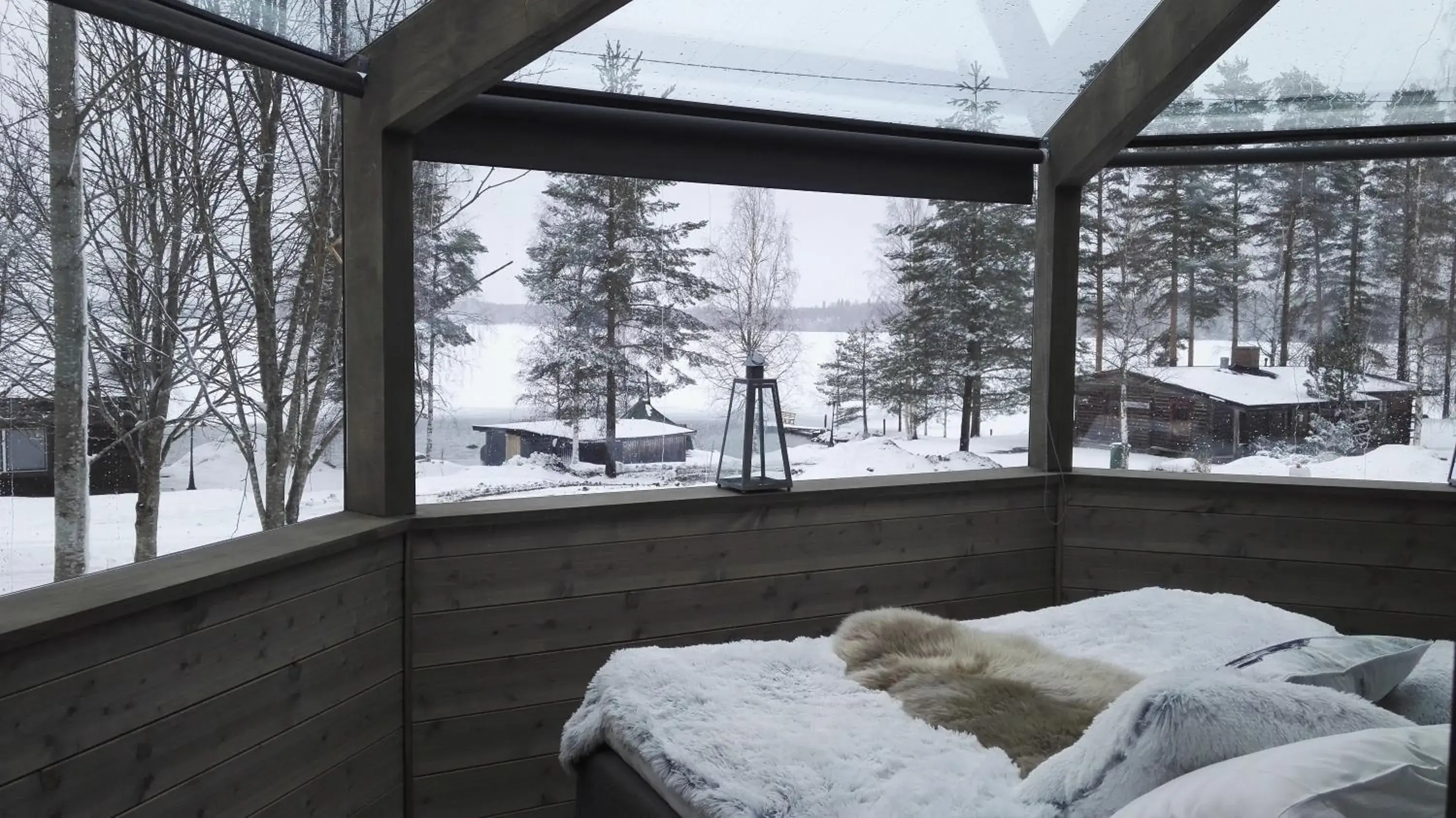 King Suite in Revontuli Resort Glass Igloos King Suite in Revontuli Resort Glass Igloos