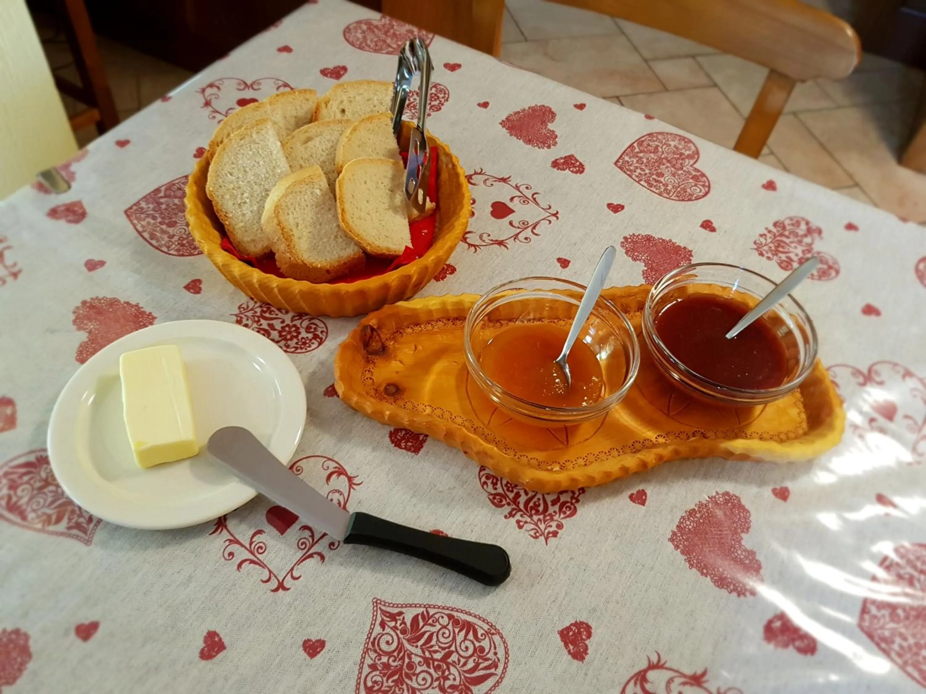 Buffet breakfast in Agriturismo La Clochette