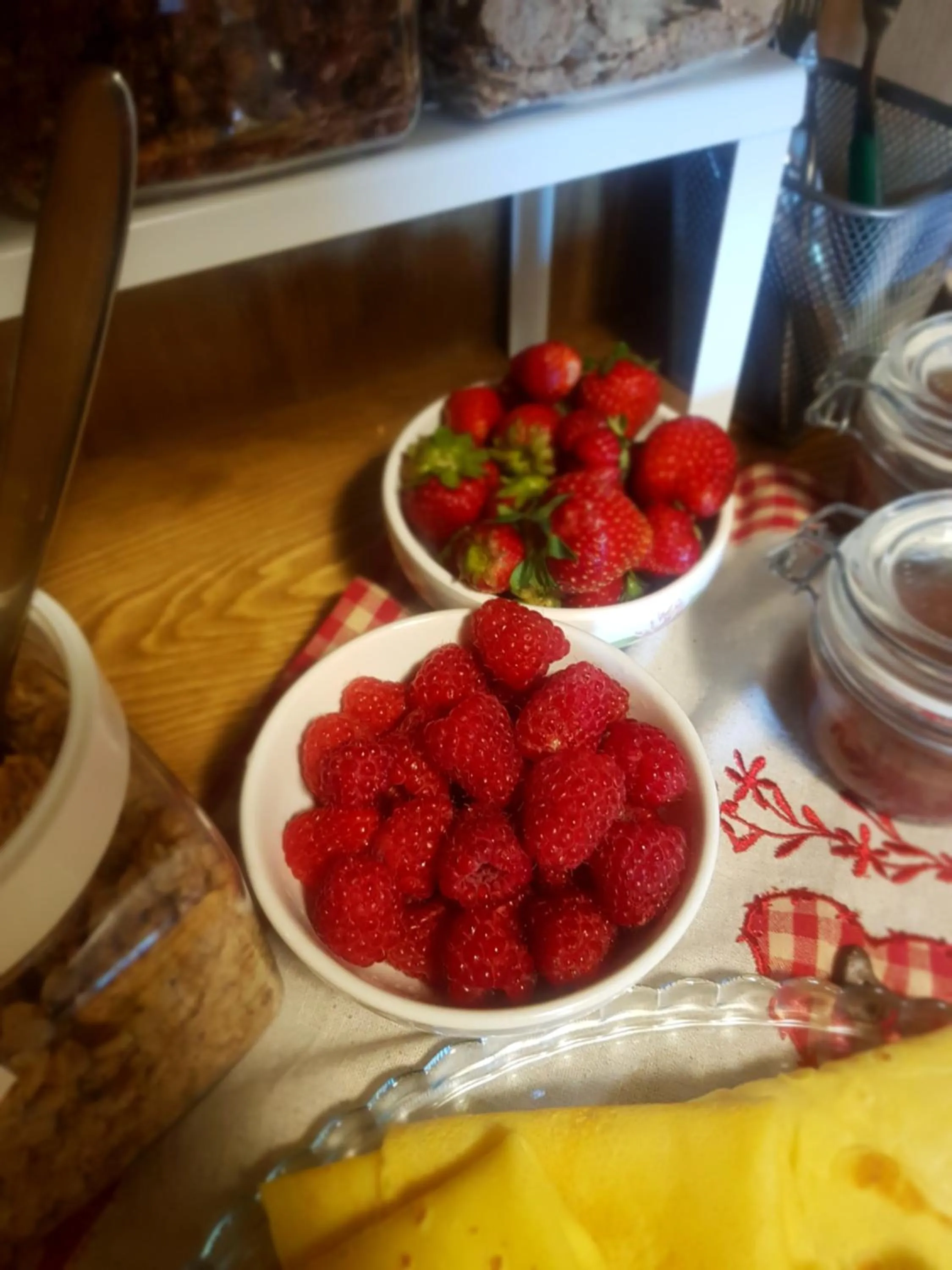 Buffet breakfast in Agriturismo La Clochette