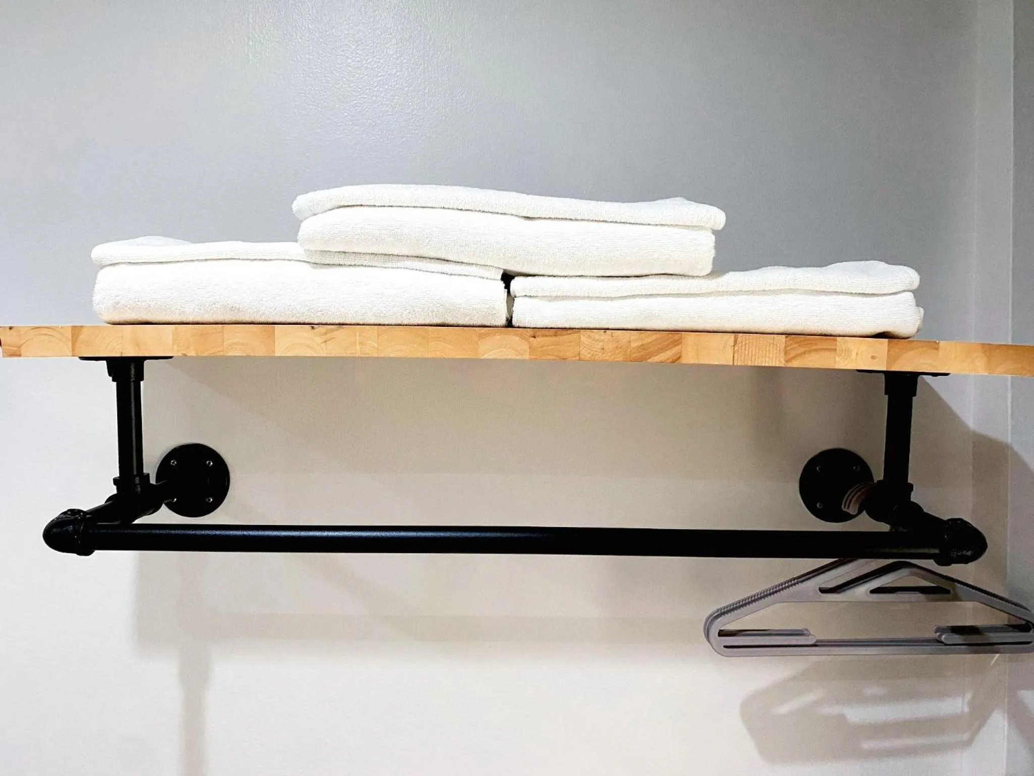 9TY hotel (ninety hotel)