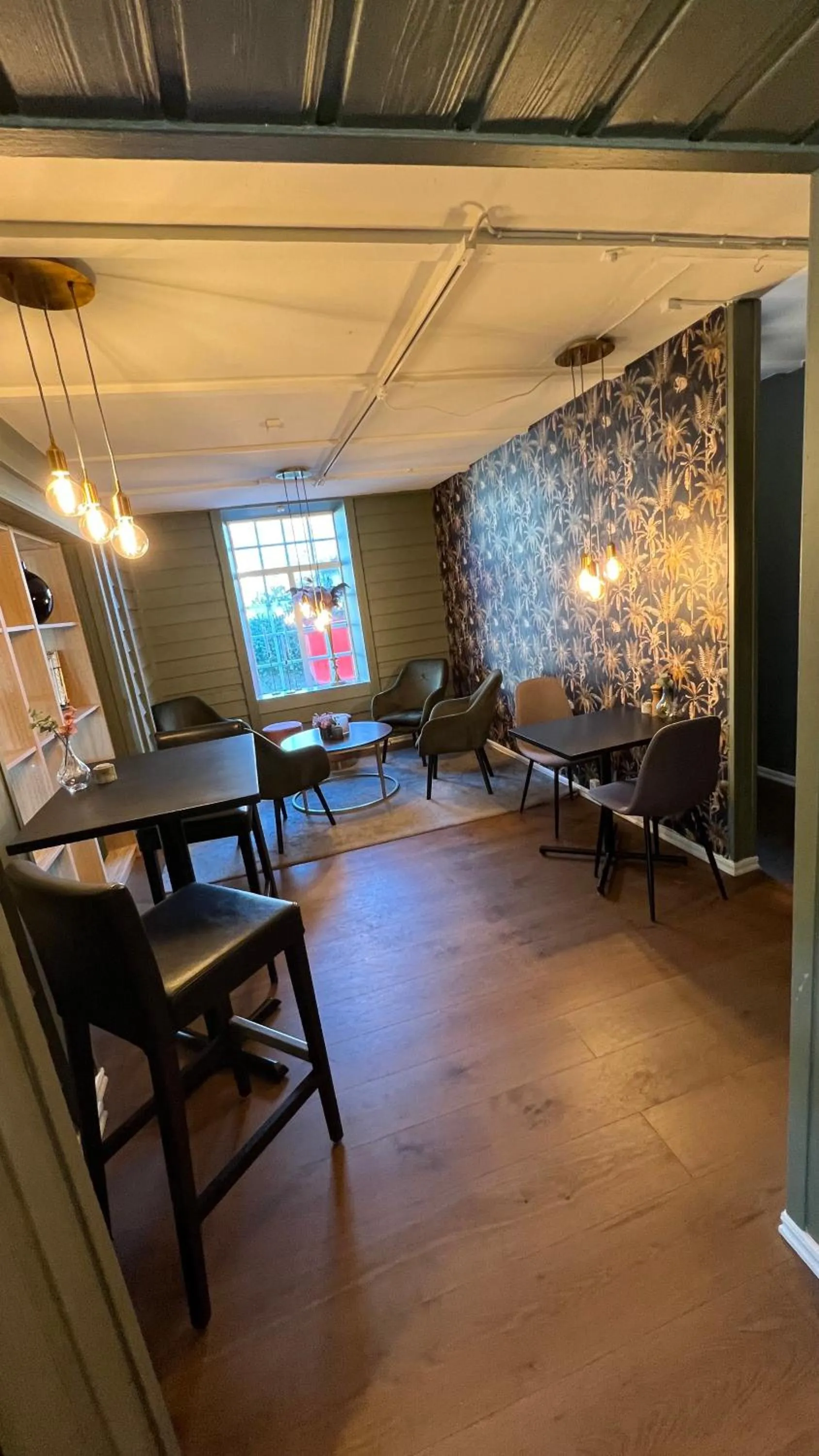 Restaurant/places to eat in Hotell MAVI