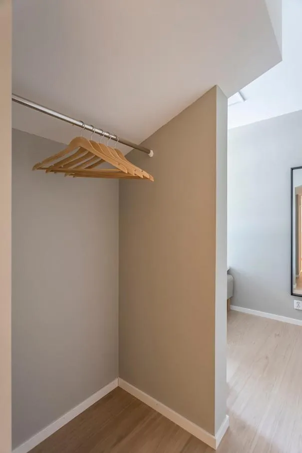 wardrobe in Hotell MAVI