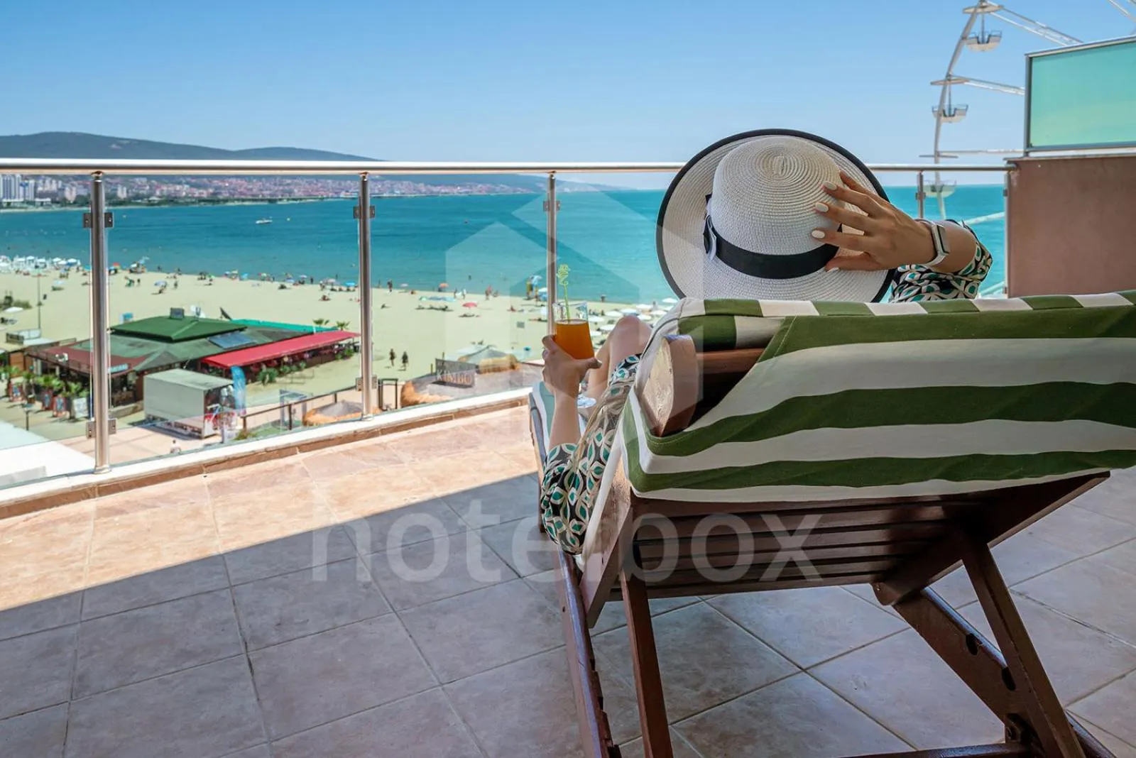 Briz Beach Apartments