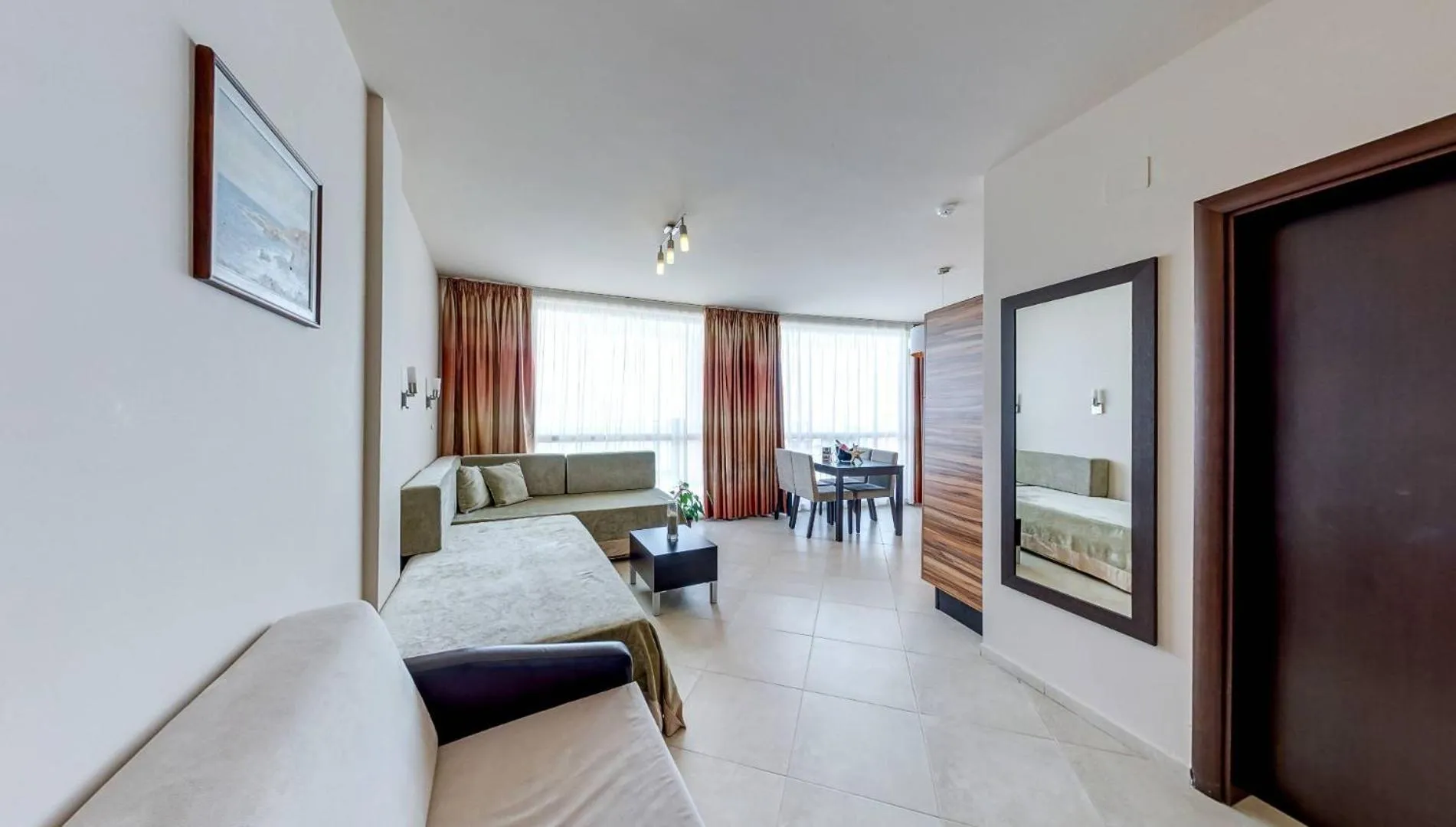 Briz Beach Apartments