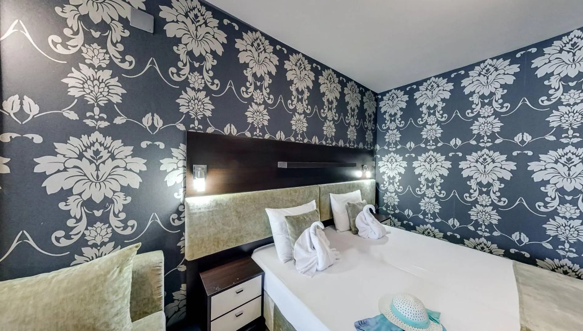 Bed in Briz Beach Apartments