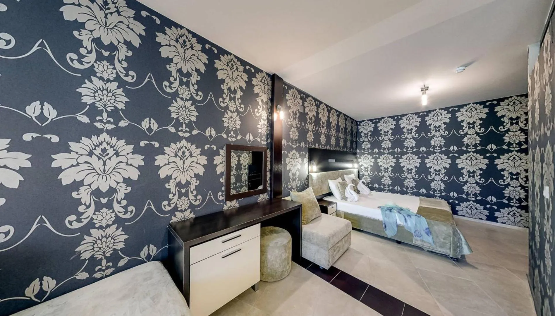 Briz Beach Apartments