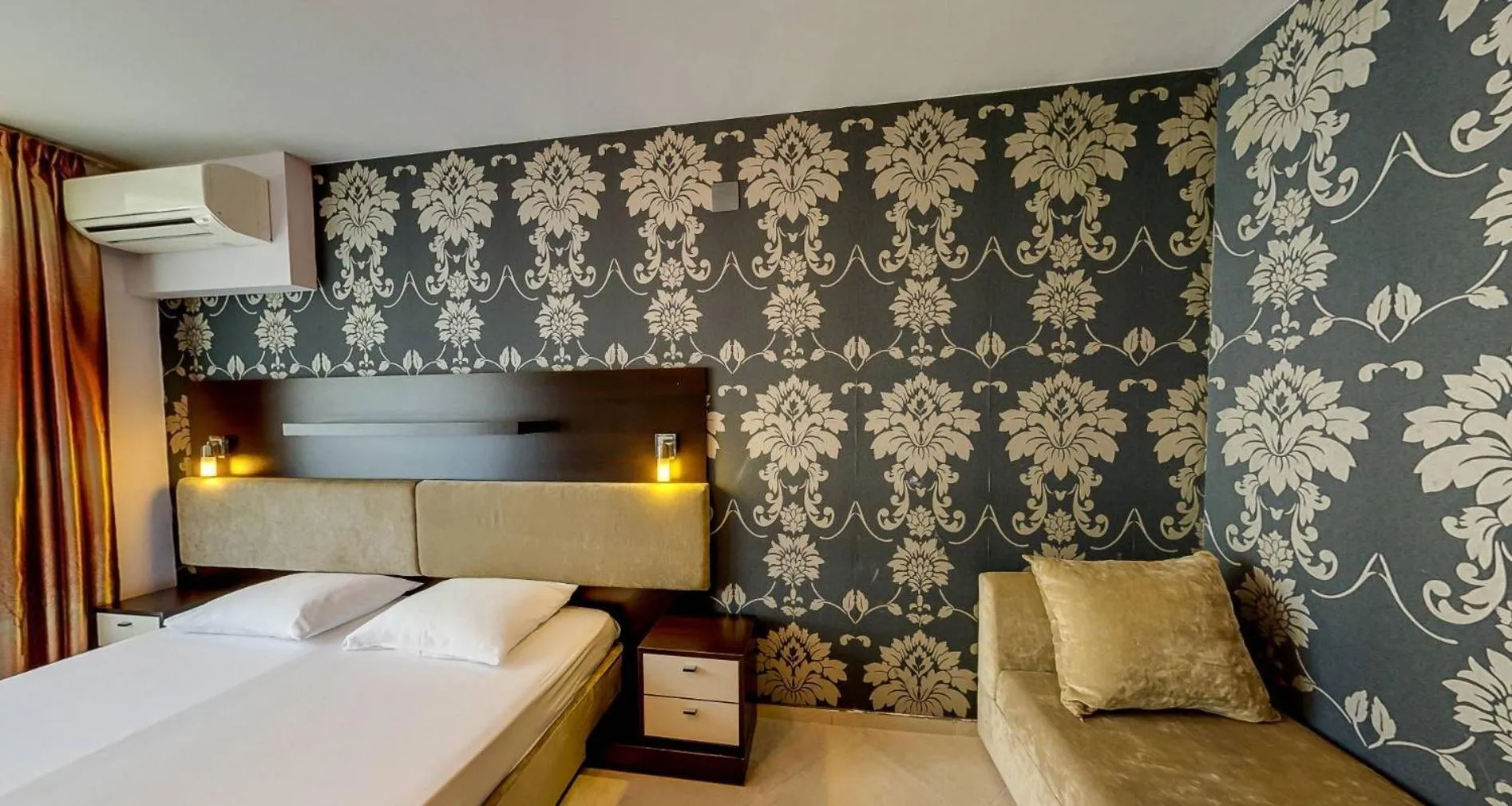 Bed in Briz Beach Apartments