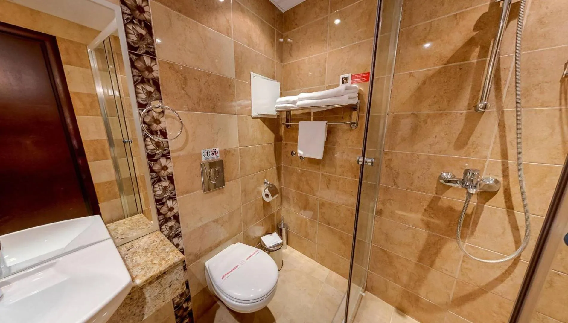 Briz Beach Apartments