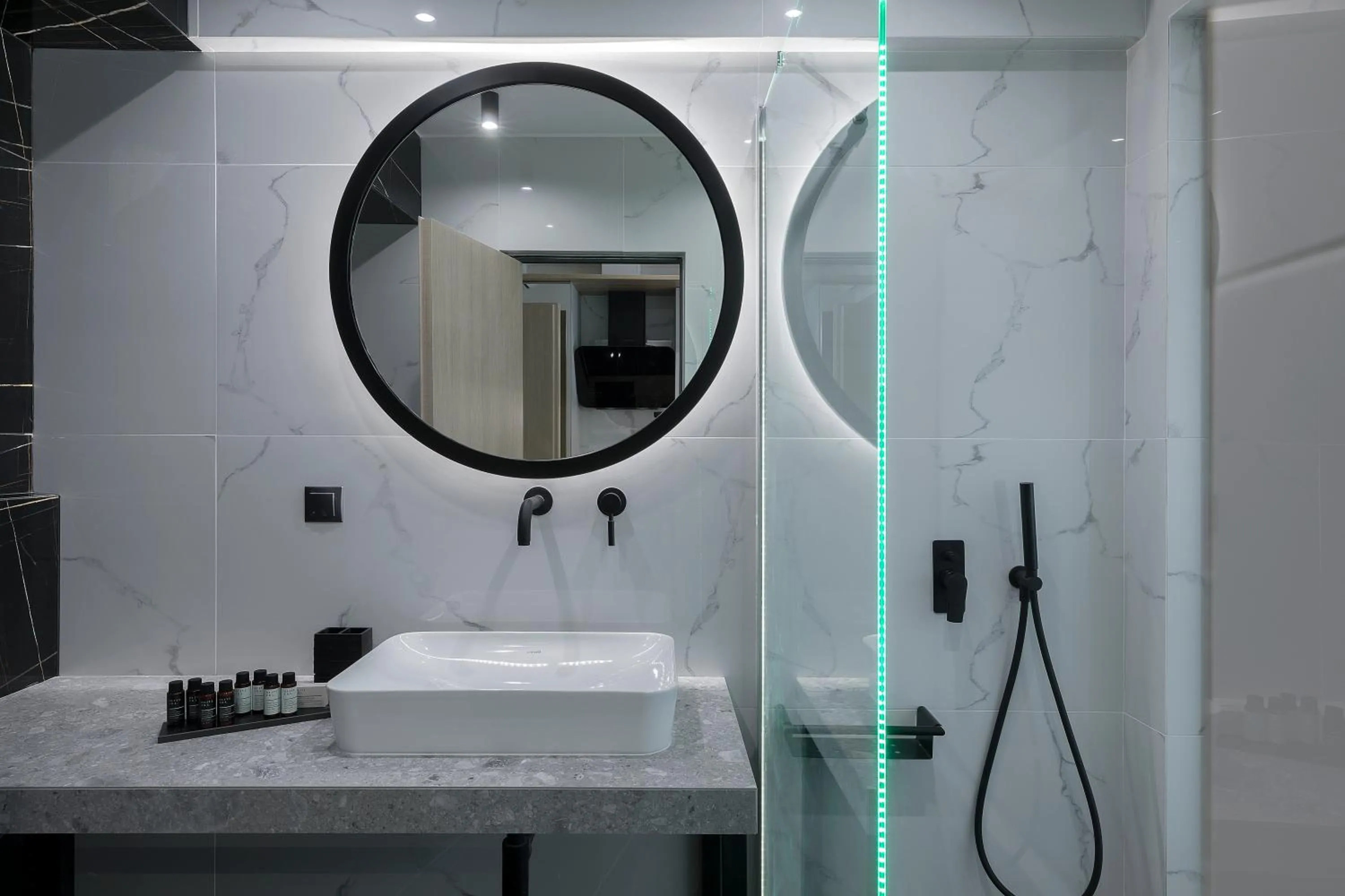 Shower in Philosofia Athens Suites