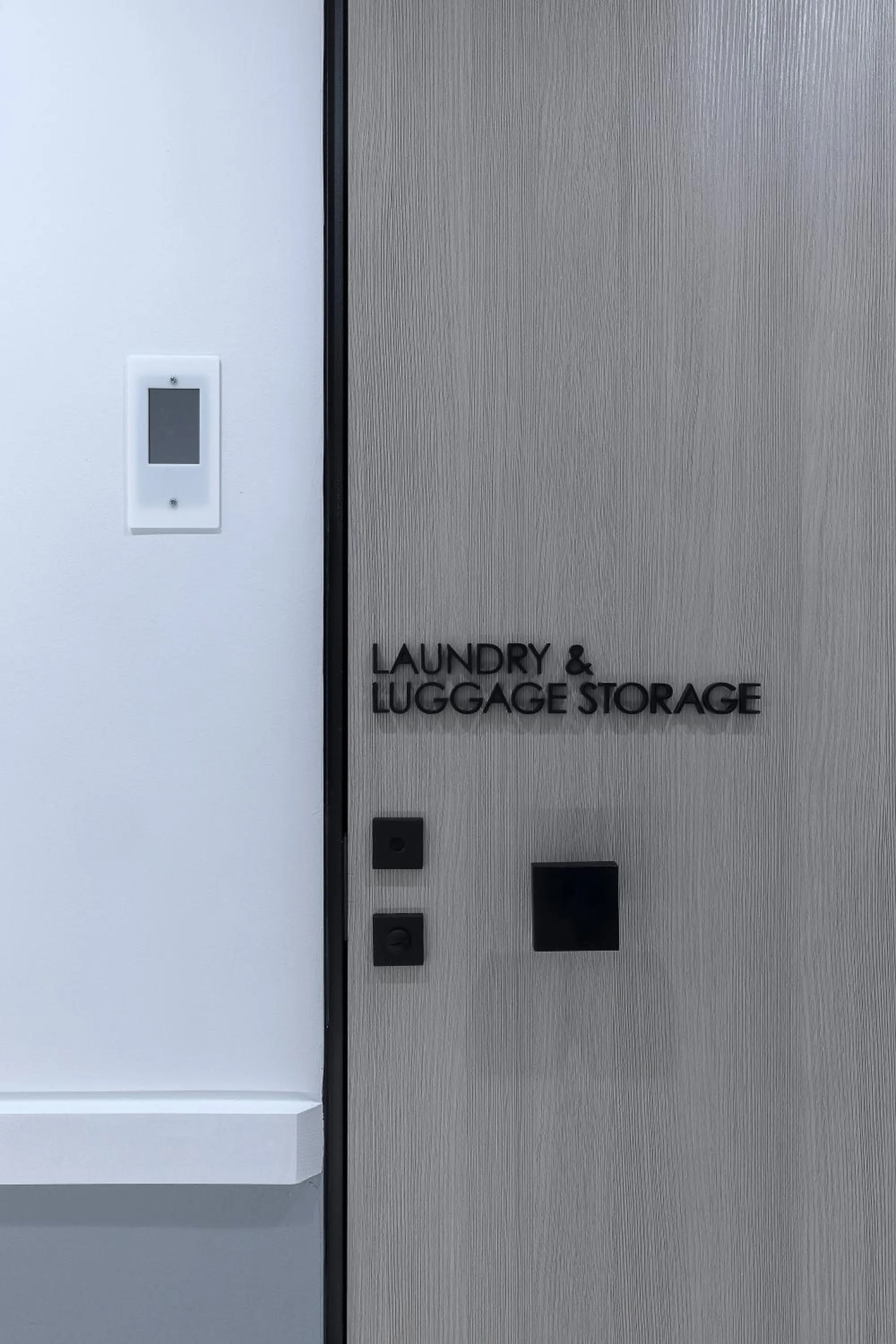 Logo/Certificate/Sign in Philosofia Athens Suites