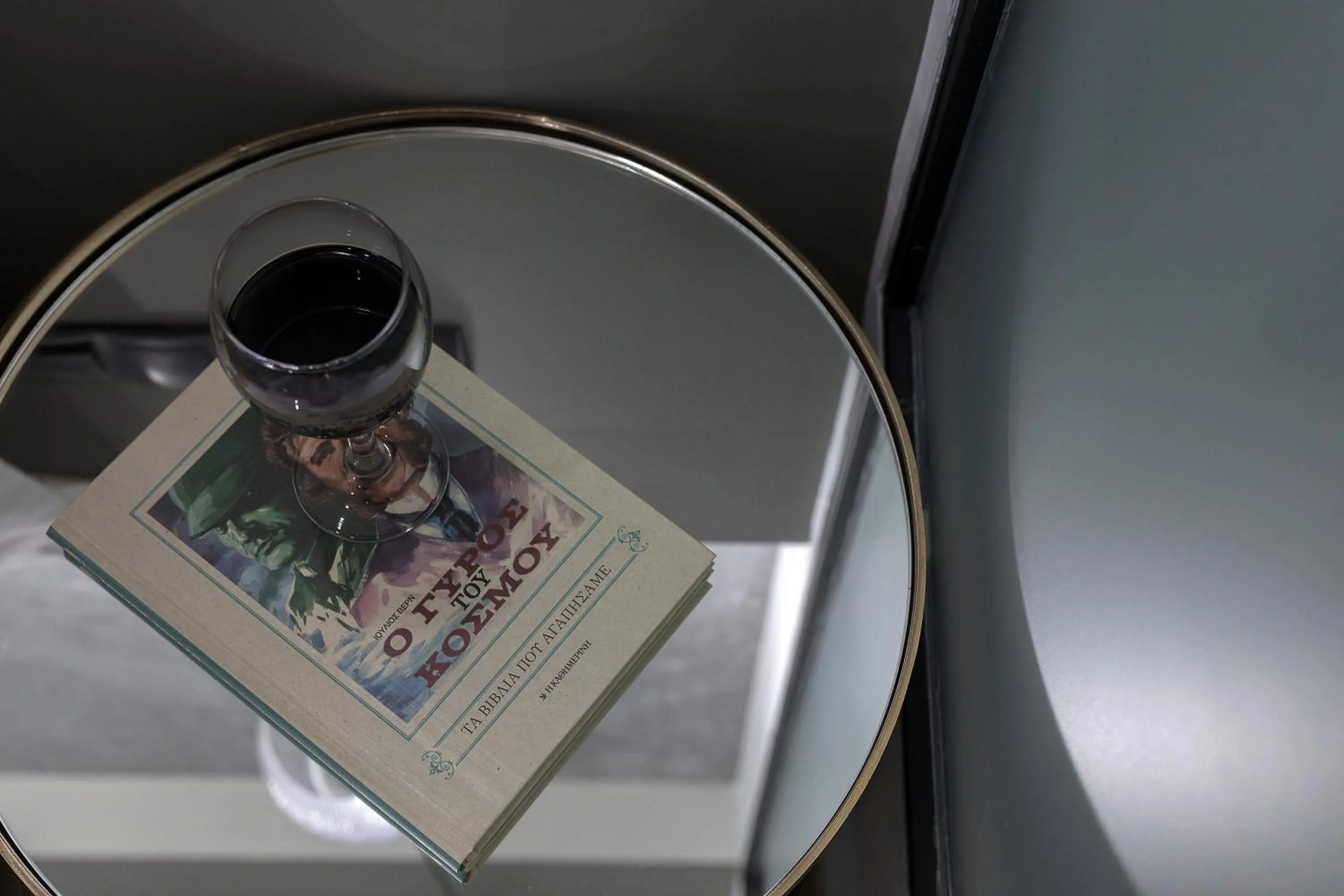 Decorative detail in Philosofia Athens Suites