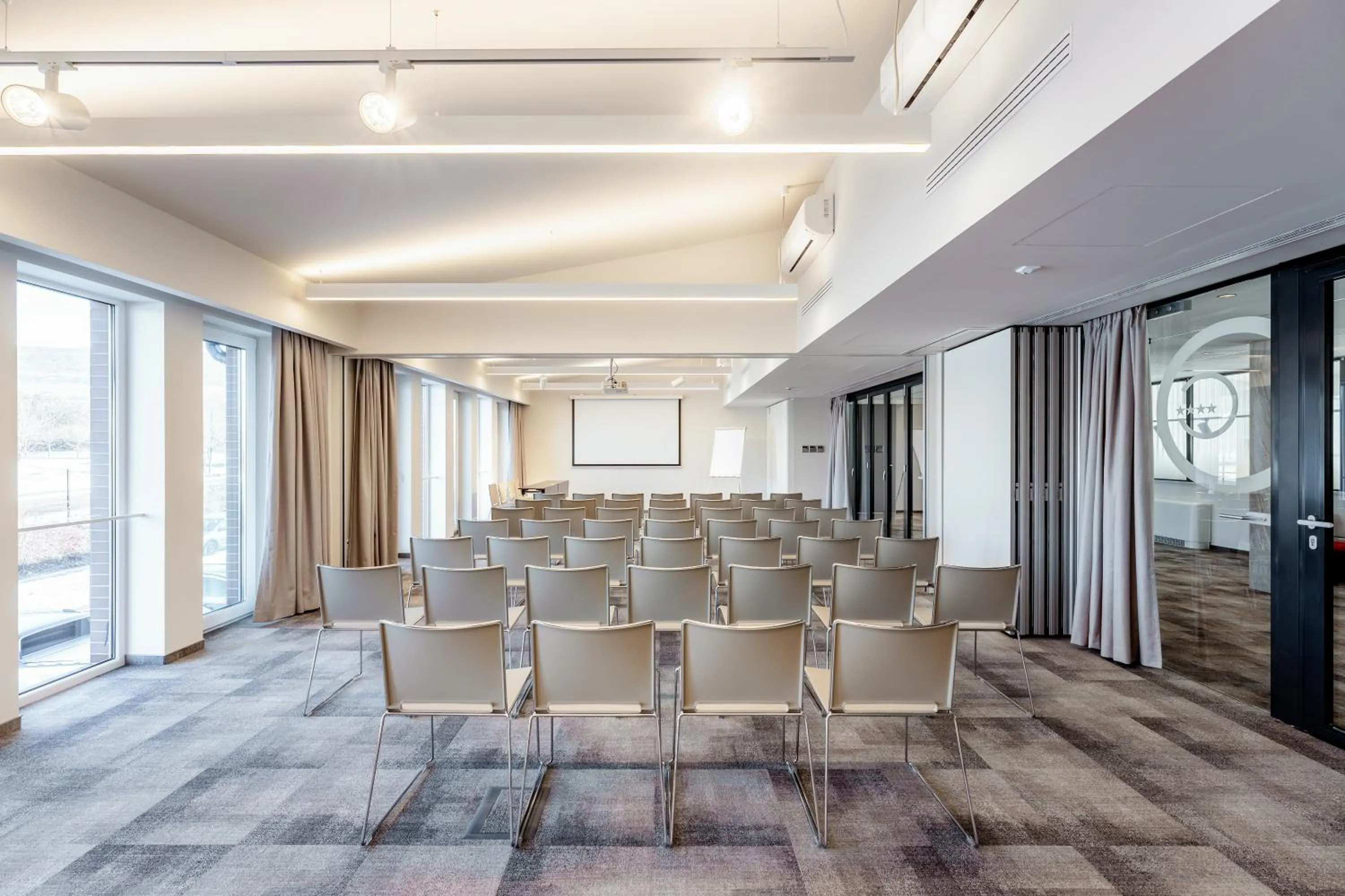 Meeting/conference room in Globall Hotel