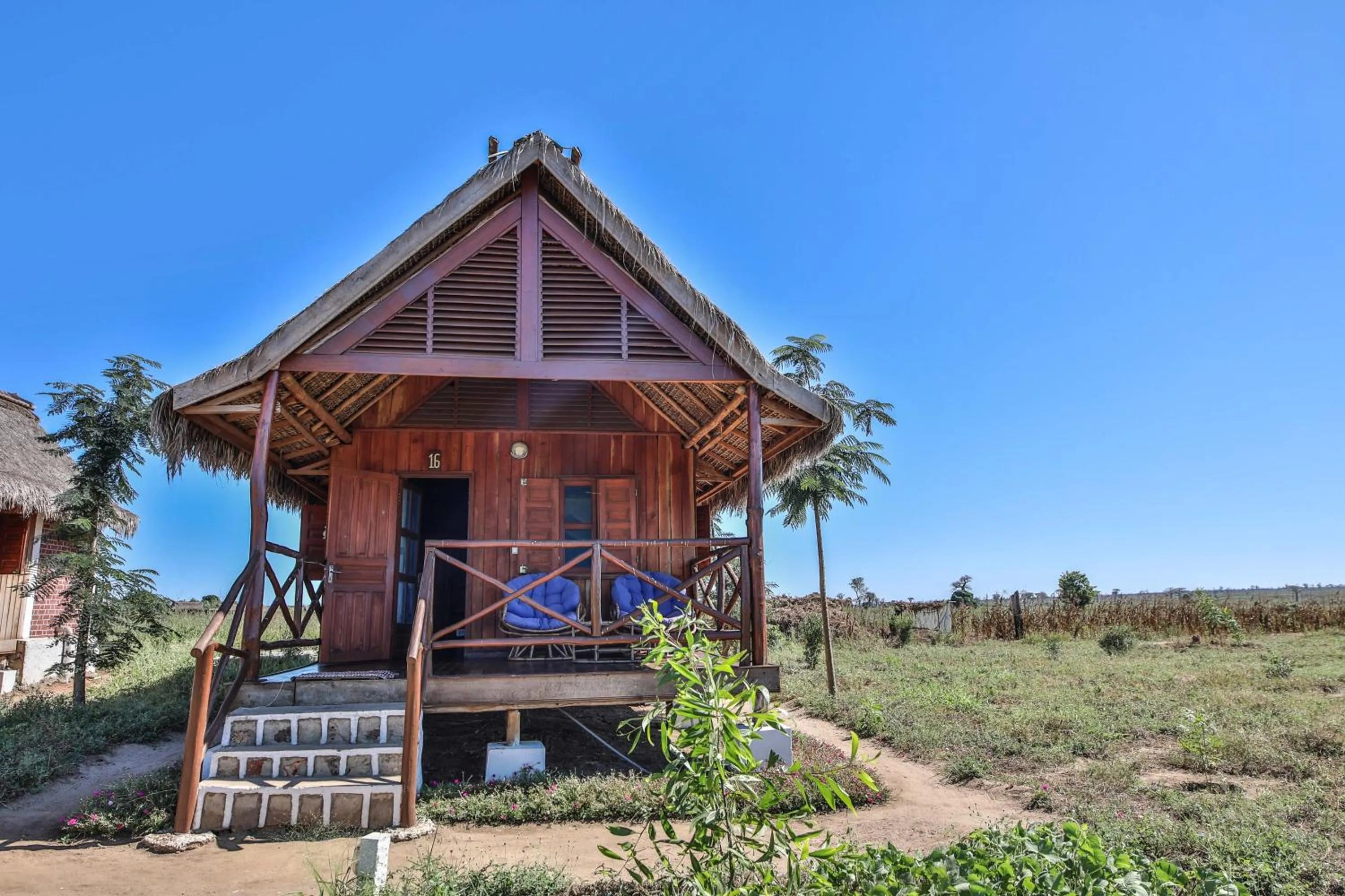 Facade/entrance in CAP KIMONY