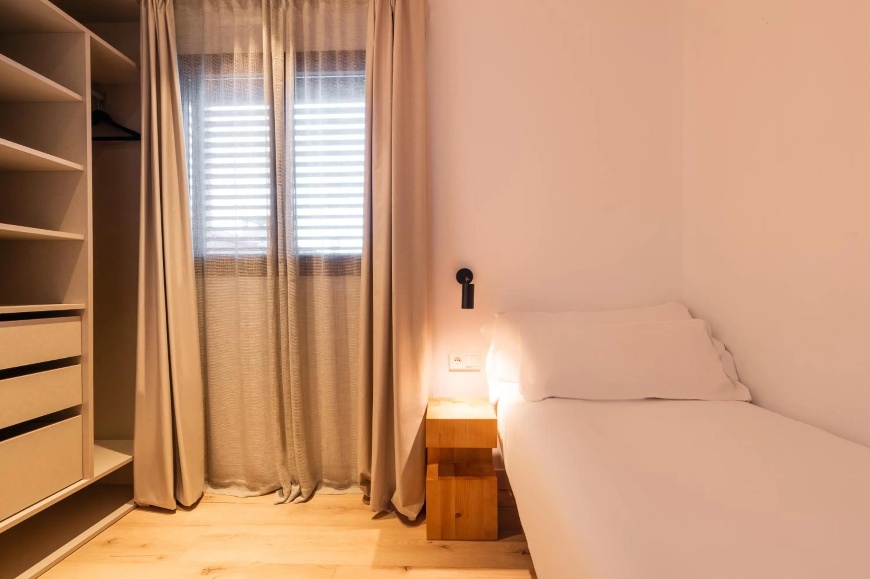 Bedroom, Bed in Port Plaza Apartments