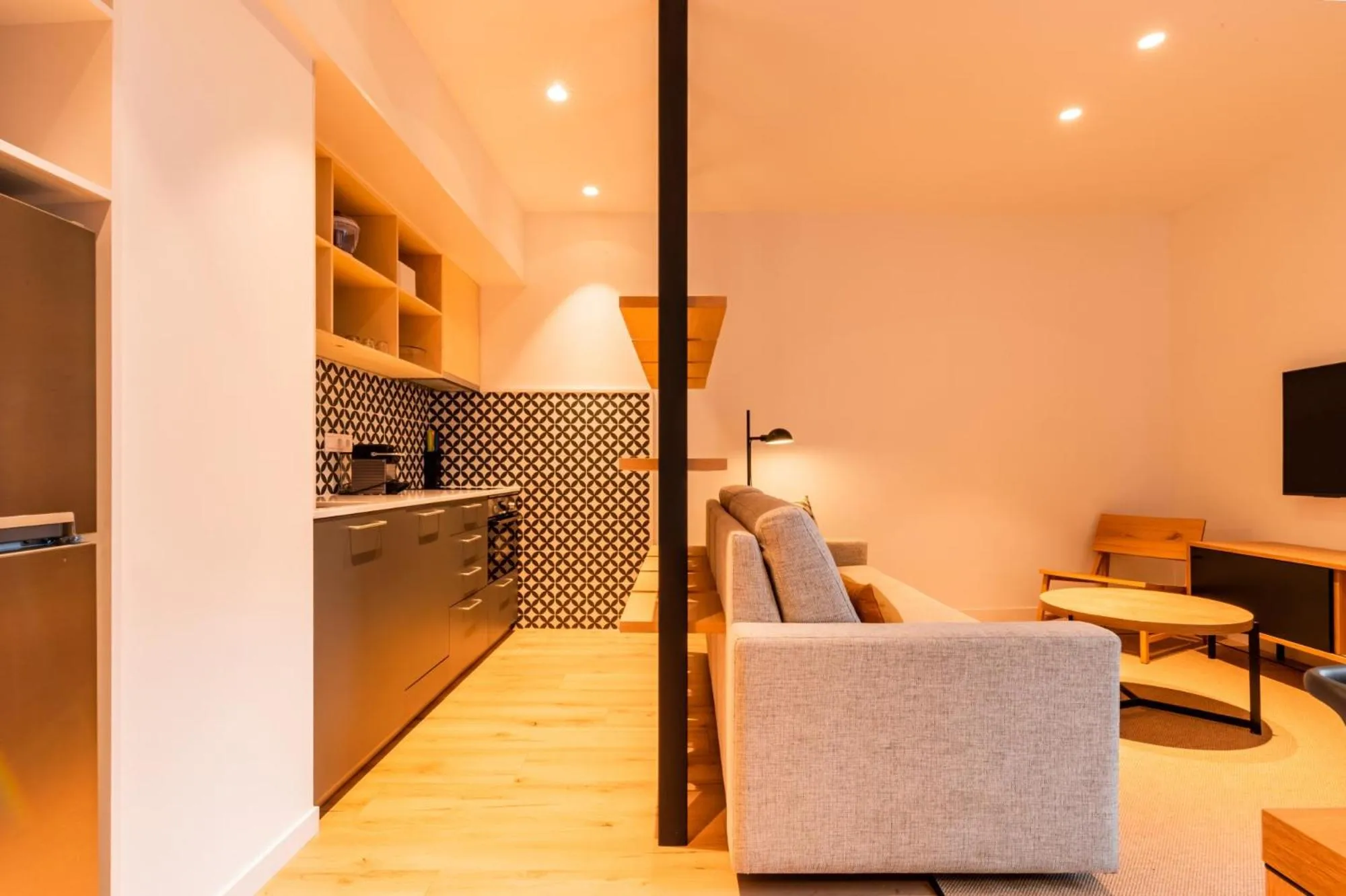 Kitchen or kitchenette in Port Plaza Apartments