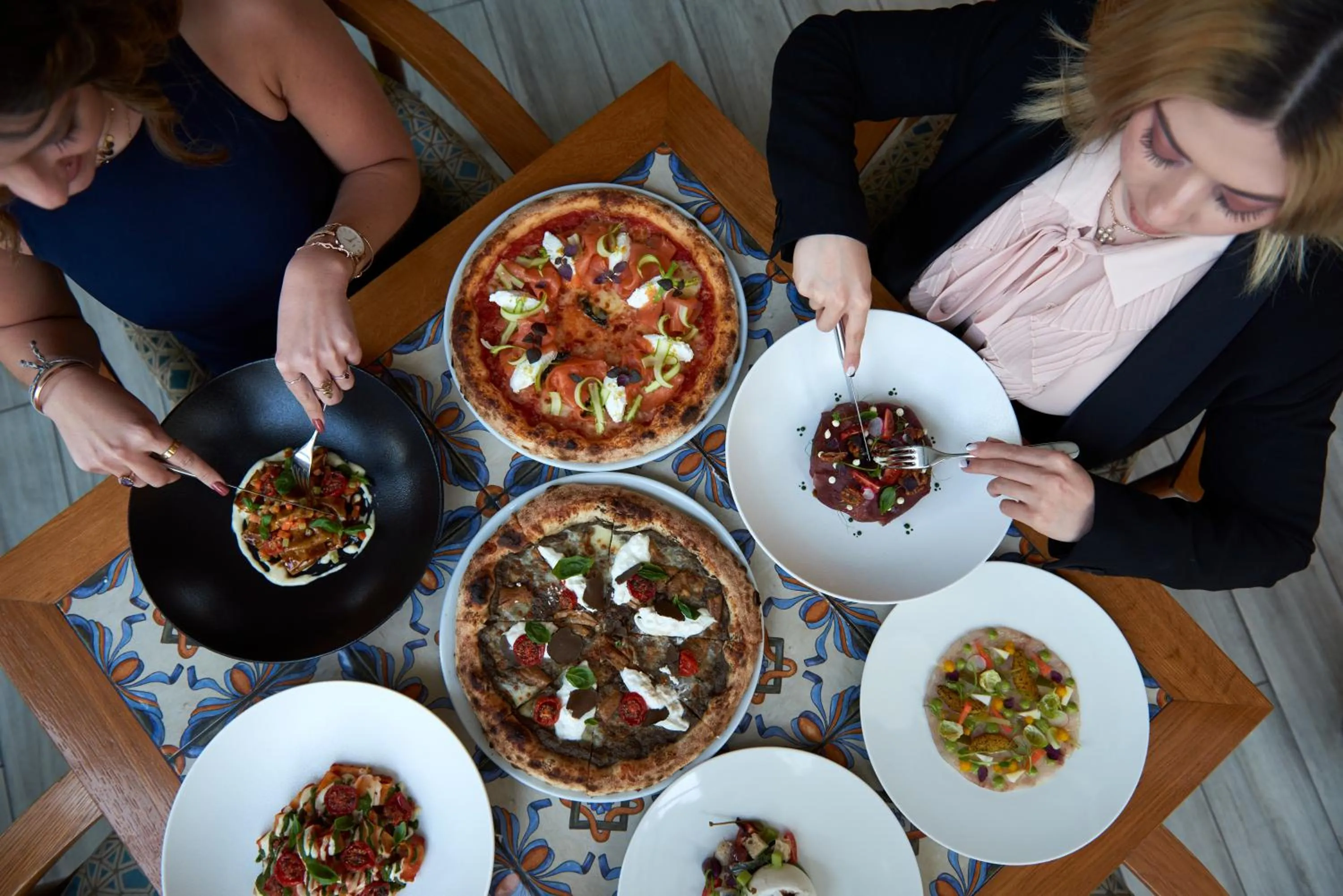 Restaurant/places to eat in Grand Hyatt Dubai