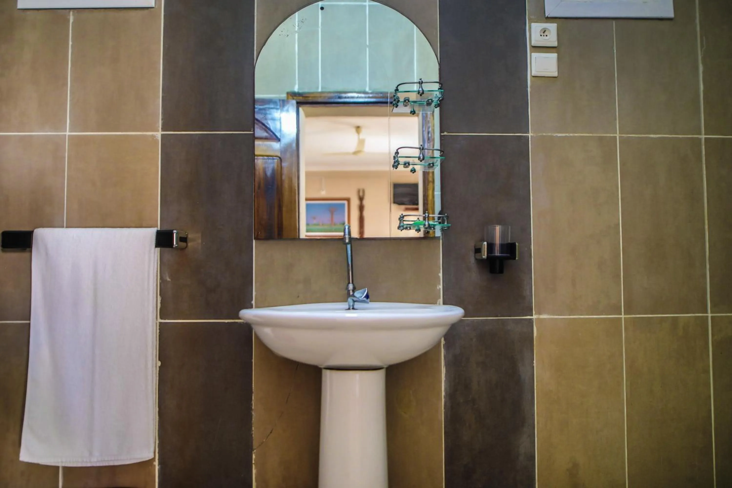 Bathroom in LAGUNA BEACH