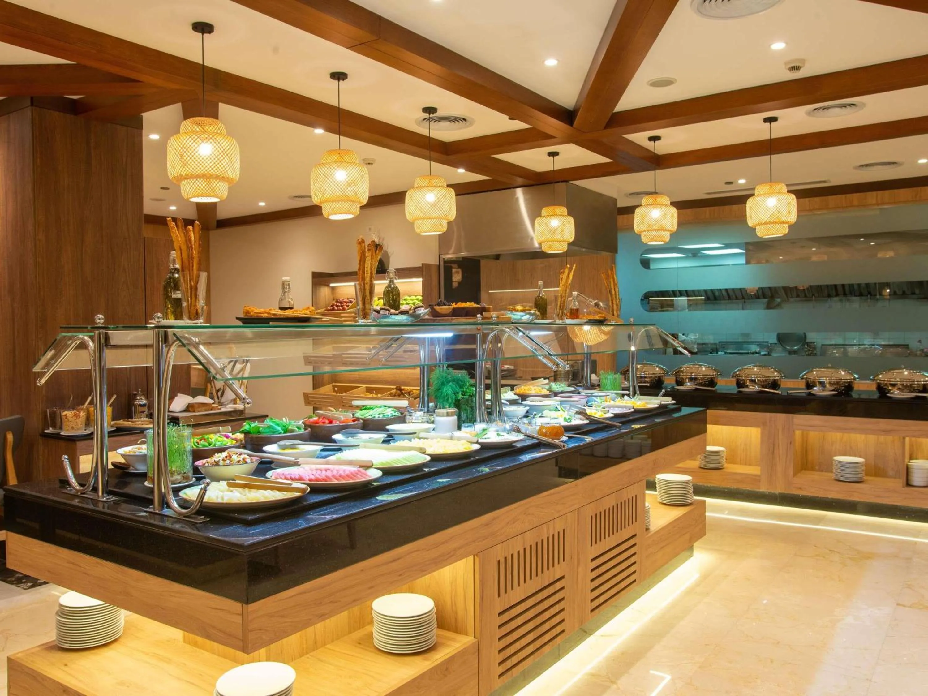 Restaurant/places to eat in Novotel Cairo El Borg