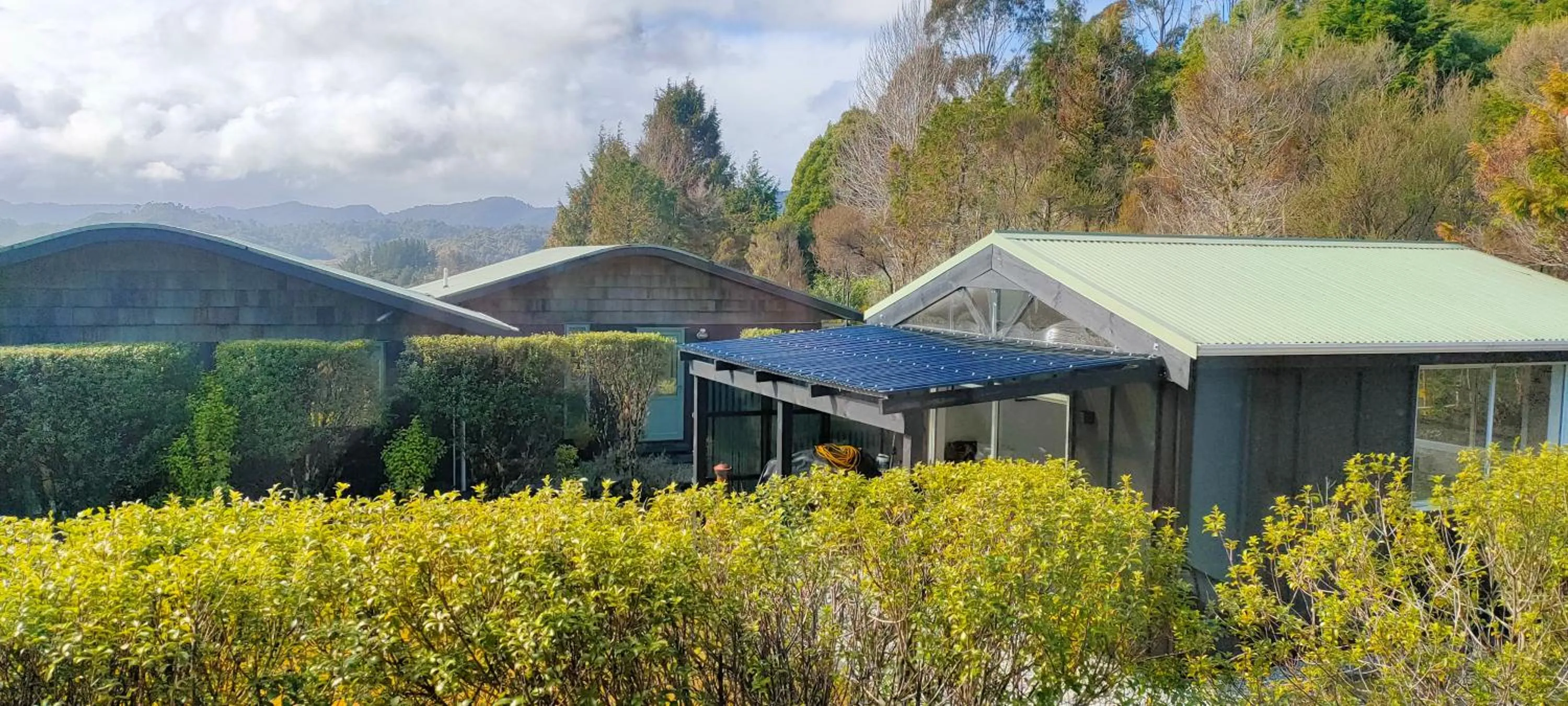 Dining area in Goldfield Suites