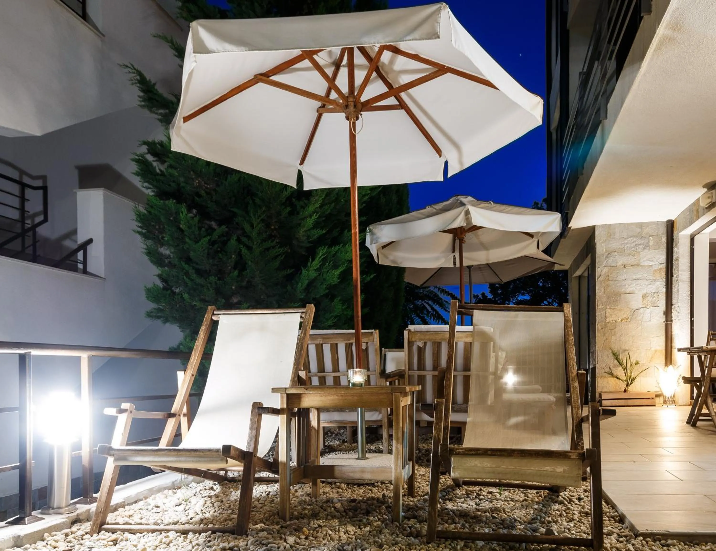 Breakfast in New Line Village Apartments