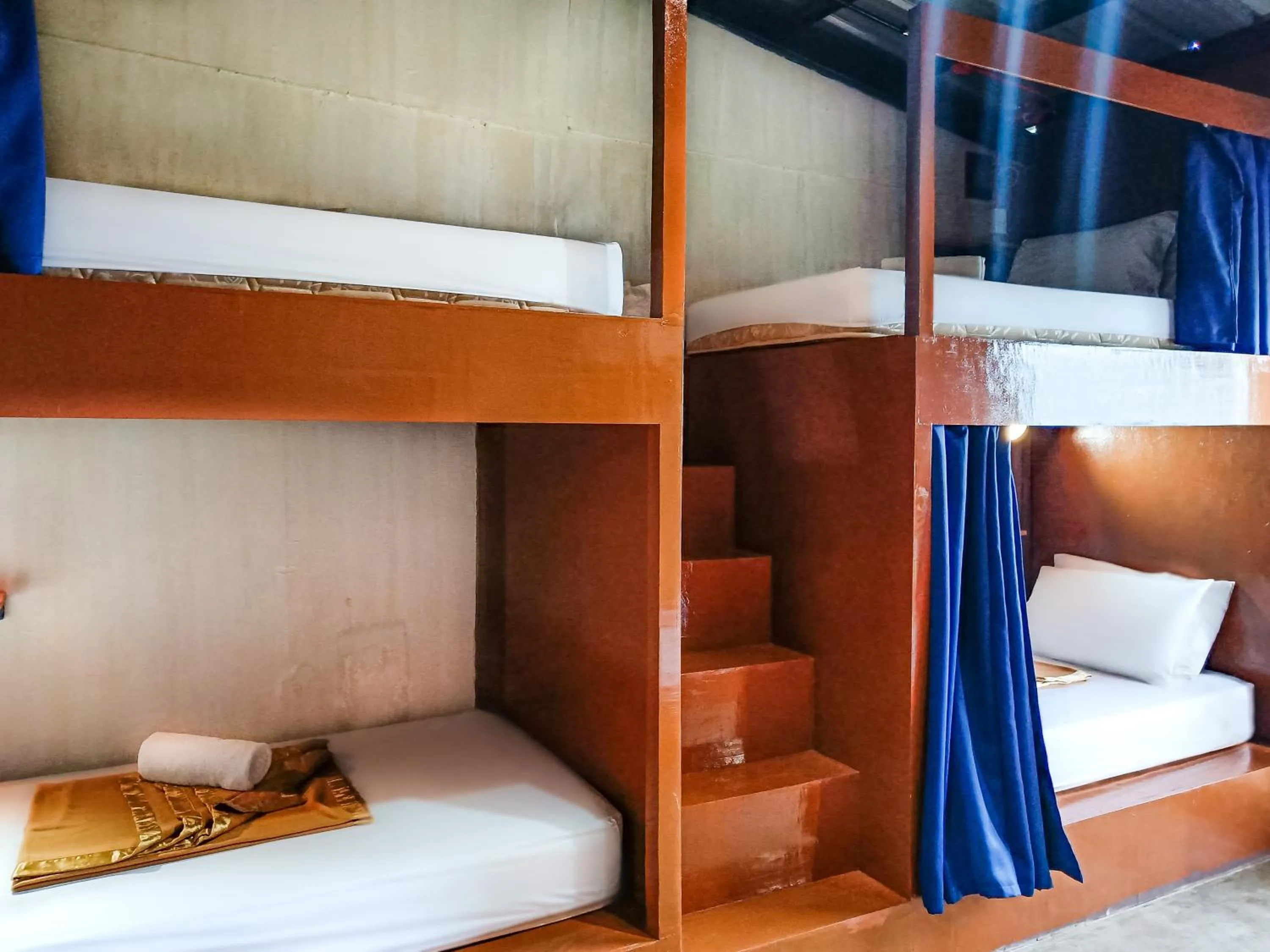 Lexias Hostel and Workspace - El Nido