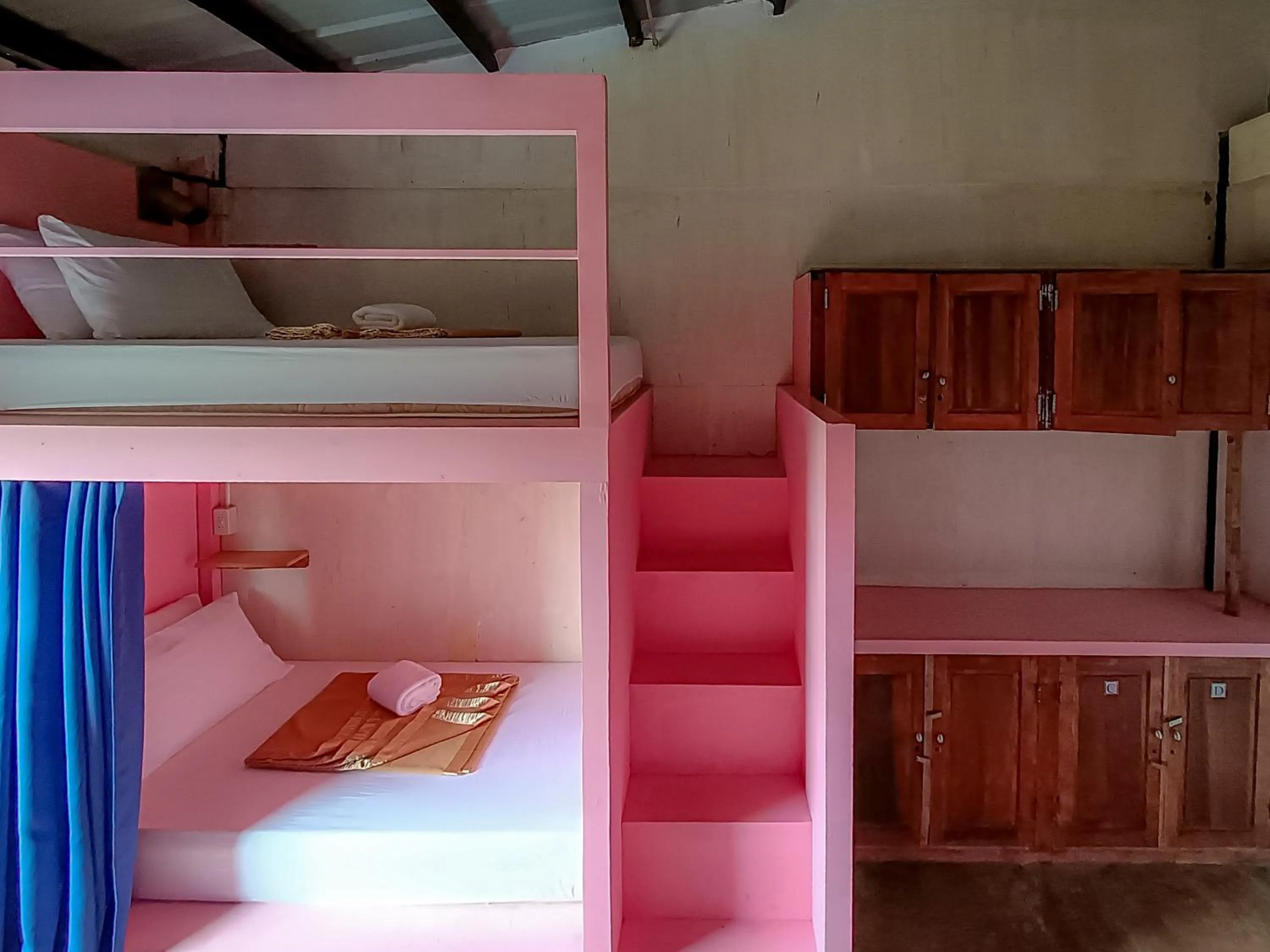 Lexias Hostel and Workspace - El Nido