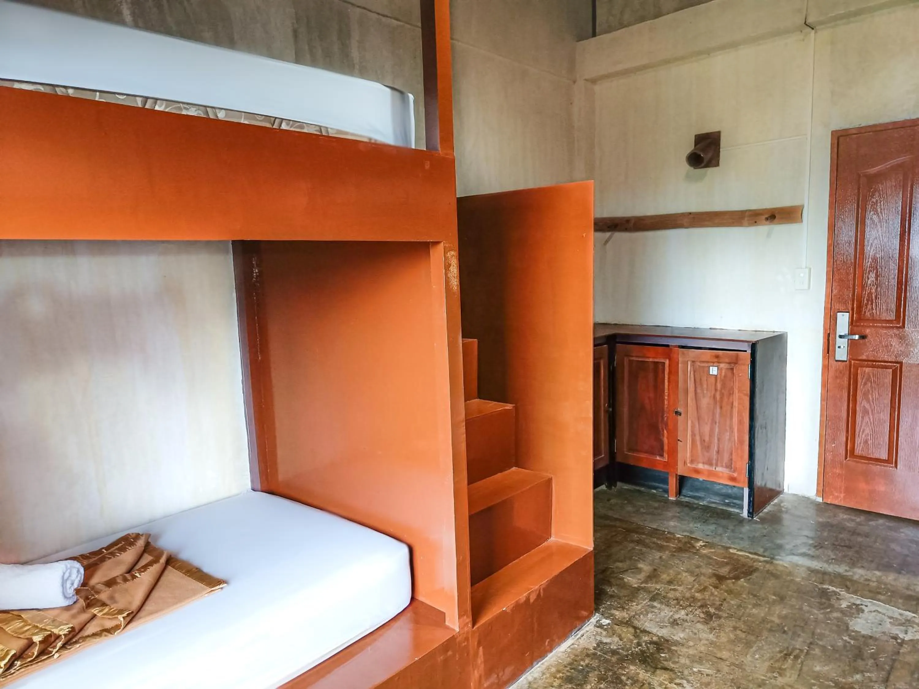 Lexias Hostel and Workspace - El Nido