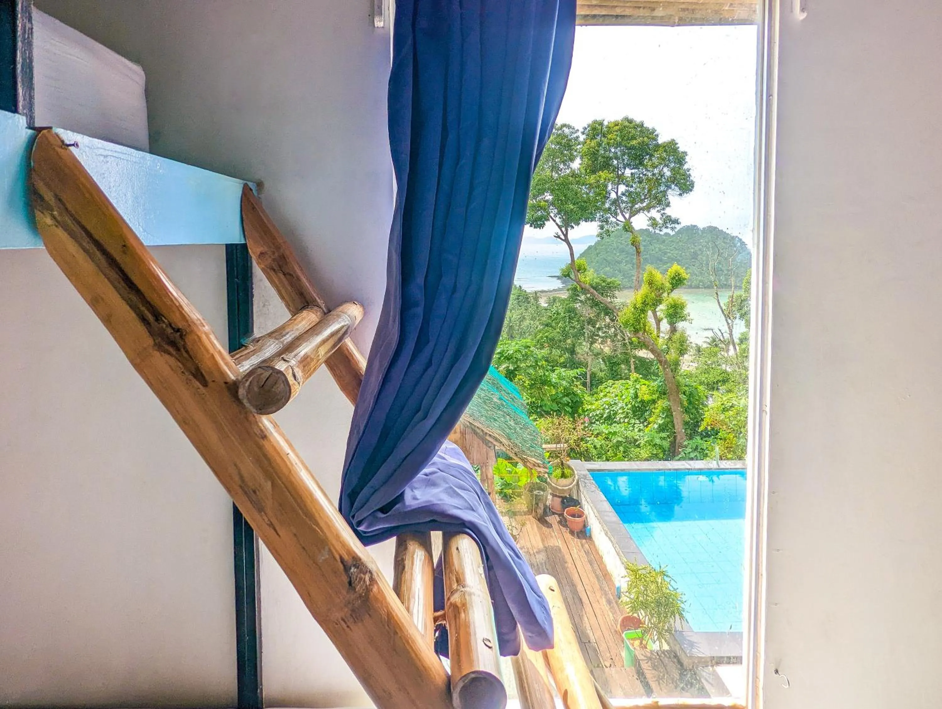 Lexias Hostel and Workspace - El Nido