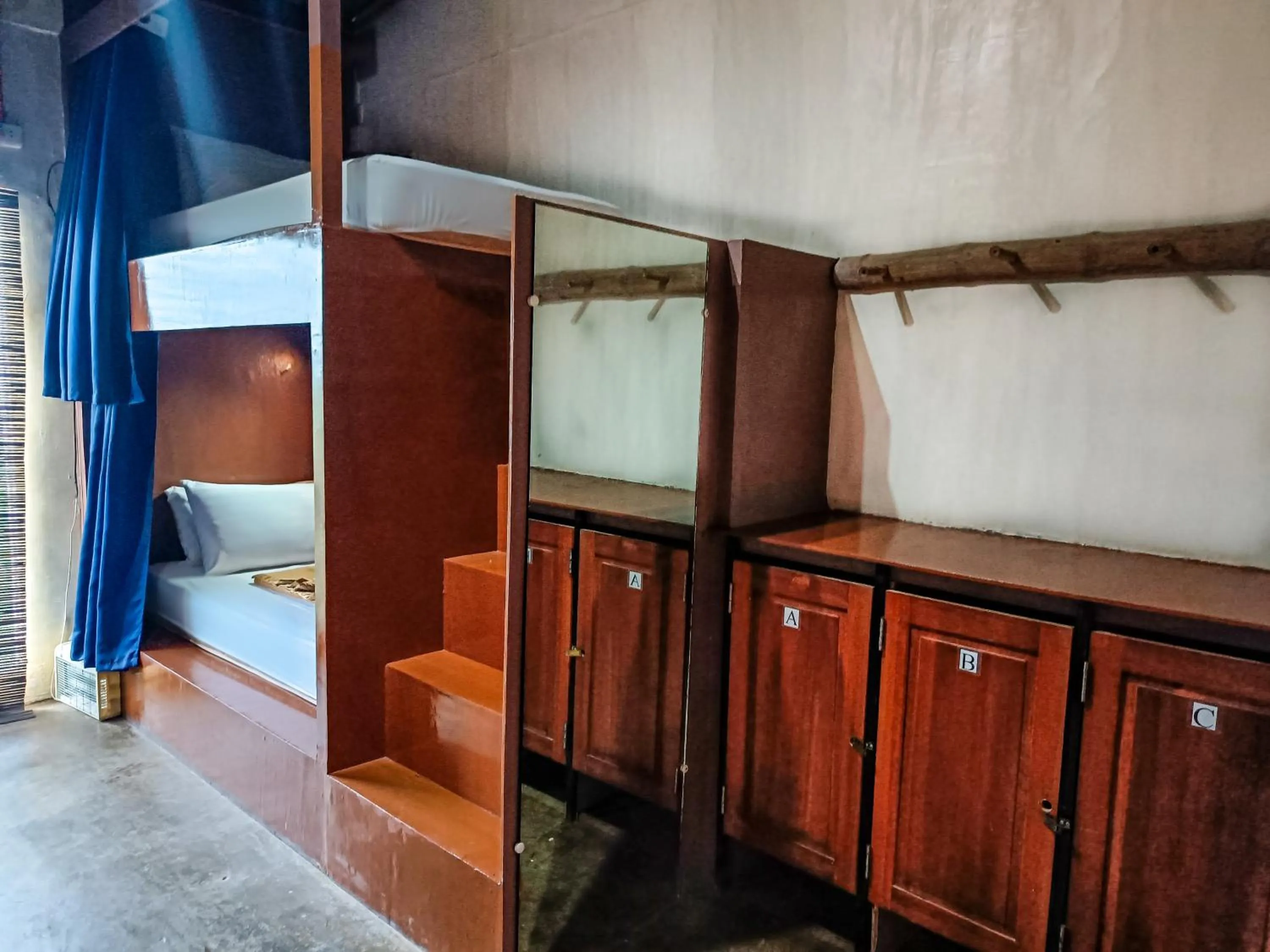 Lexias Hostel and Workspace - El Nido