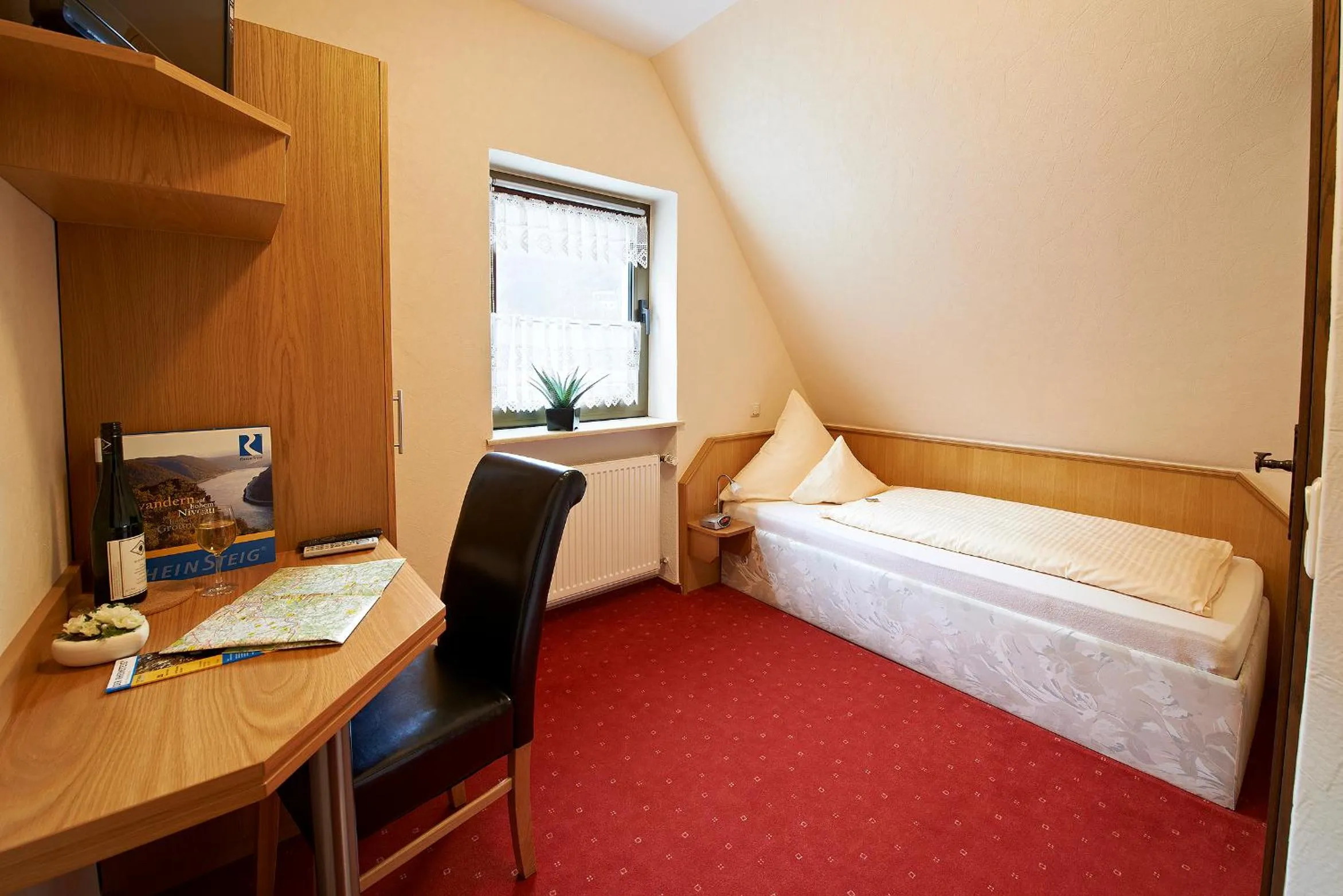 Bed in Hotel & Restaurant Krone