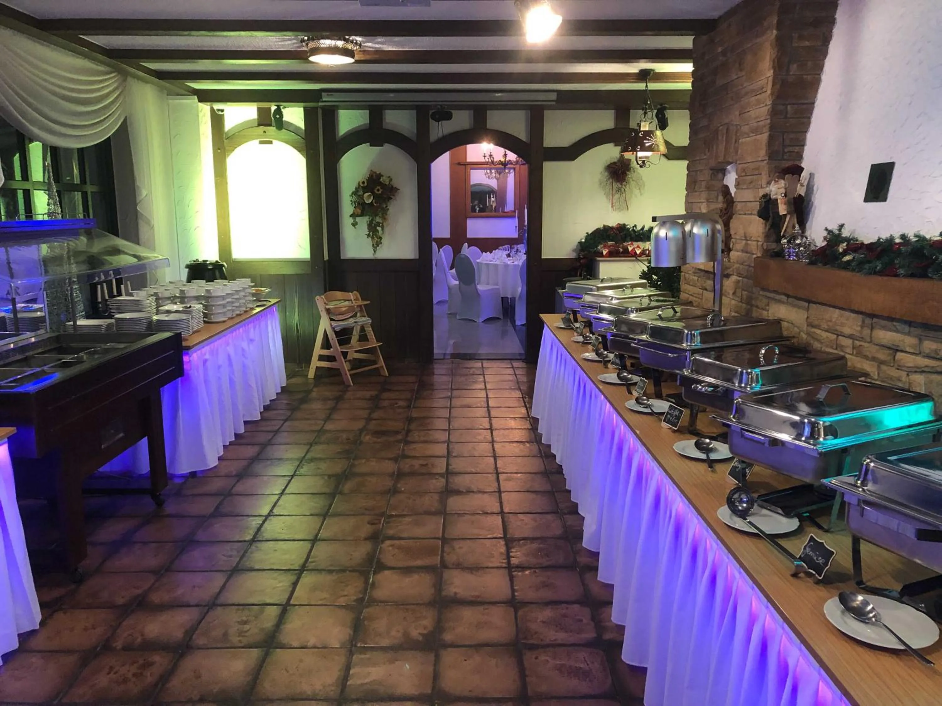 Restaurant/places to eat in Hotel & Restaurant Krone