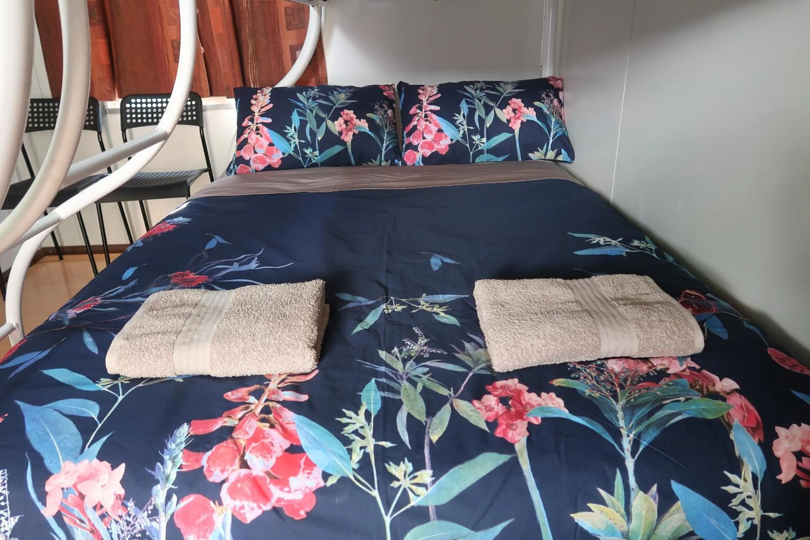 Bed in Mud Crab Motel