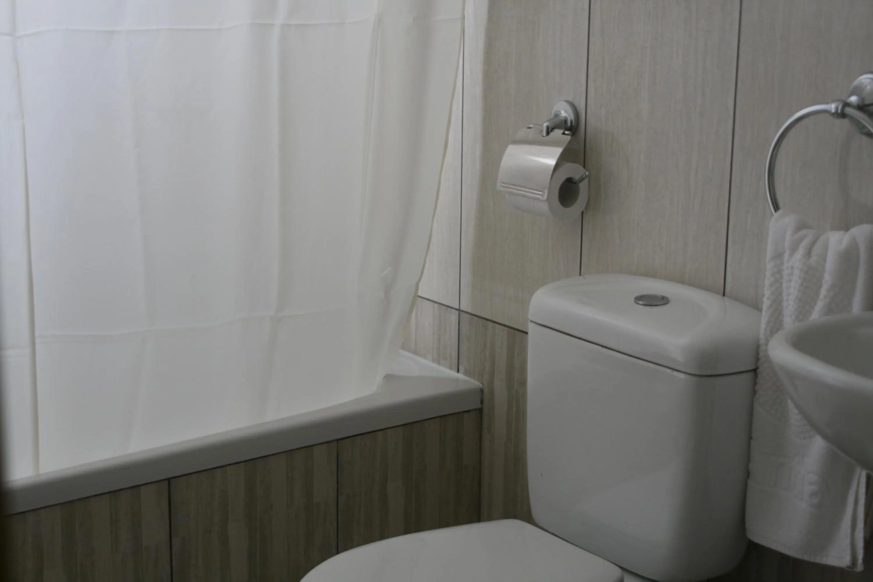 Bathroom in Melpo Antia Hotel & Suites